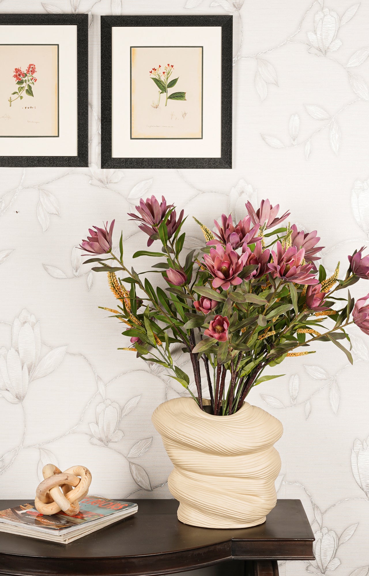 White Ceramic Bud Vase with Delicate Scallop Detail_lifestyle