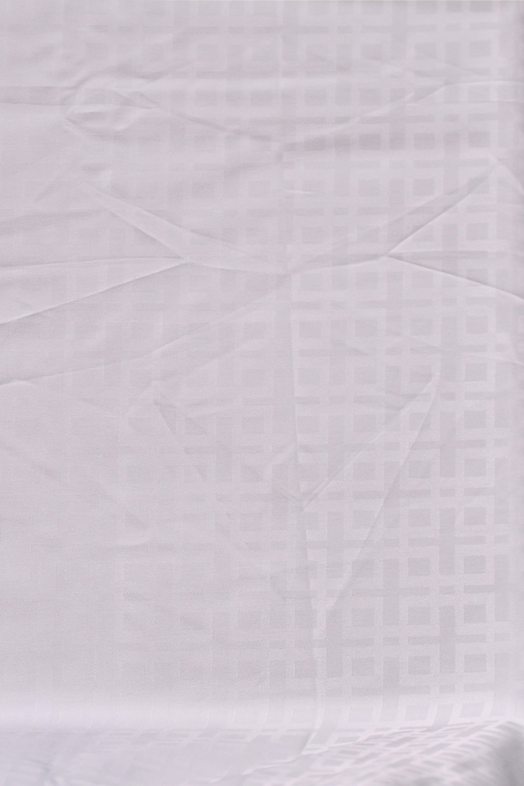 White Cotton Bedsheet and Quilt Set