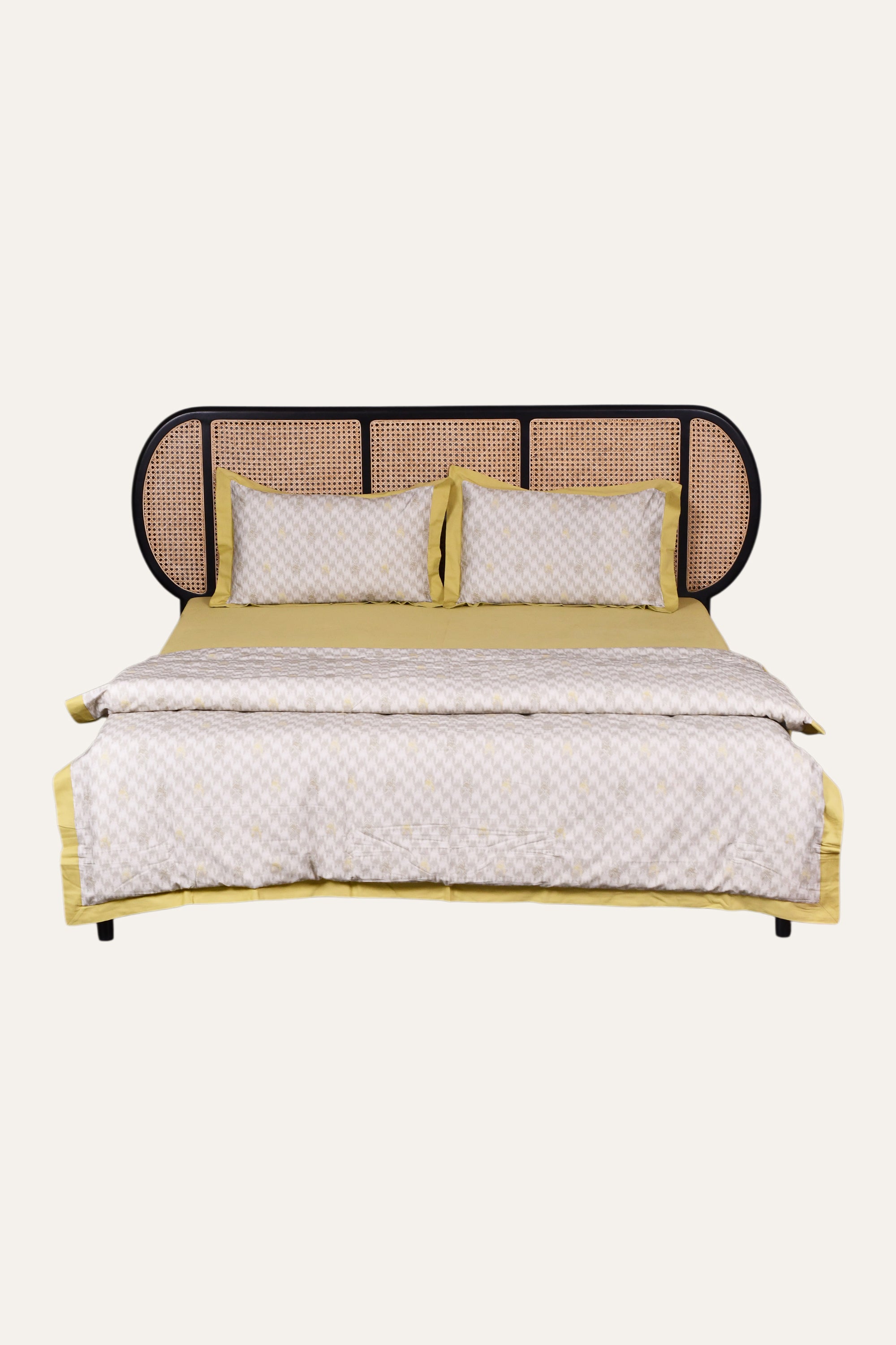 Yellow White Quilt Bedding Collection
