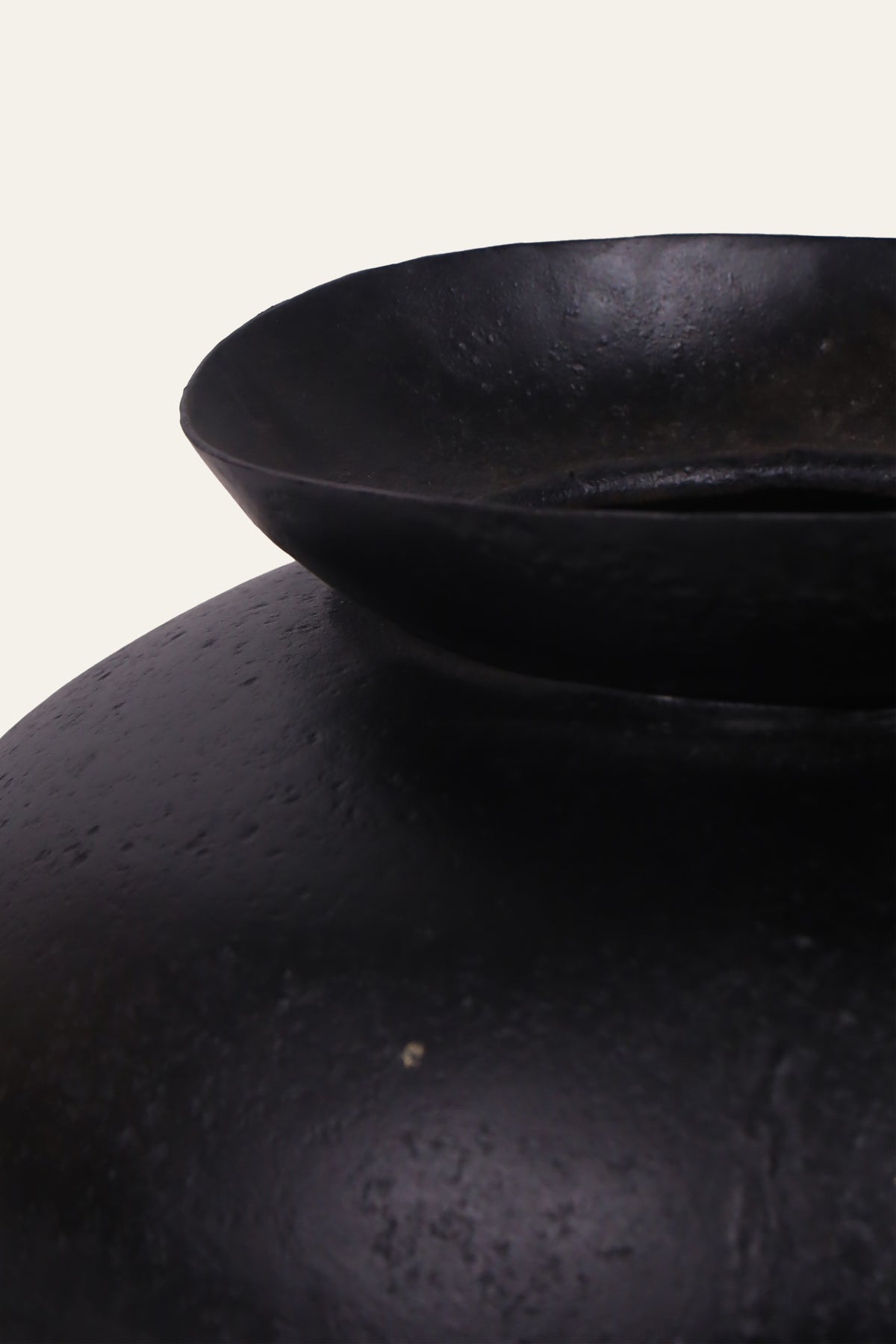 black hammered metal pot for home decor