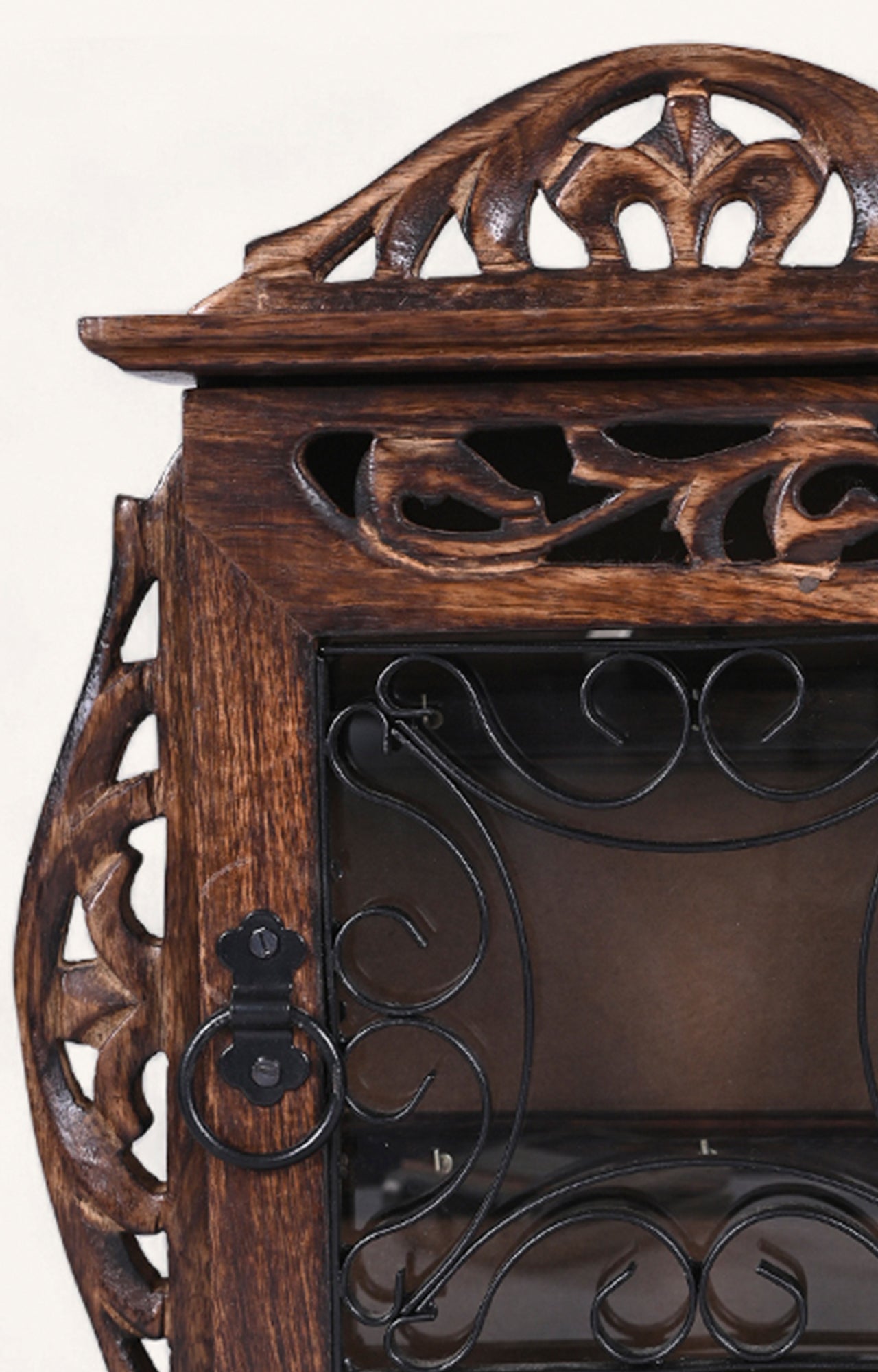 Vintage Wooden Keyholder