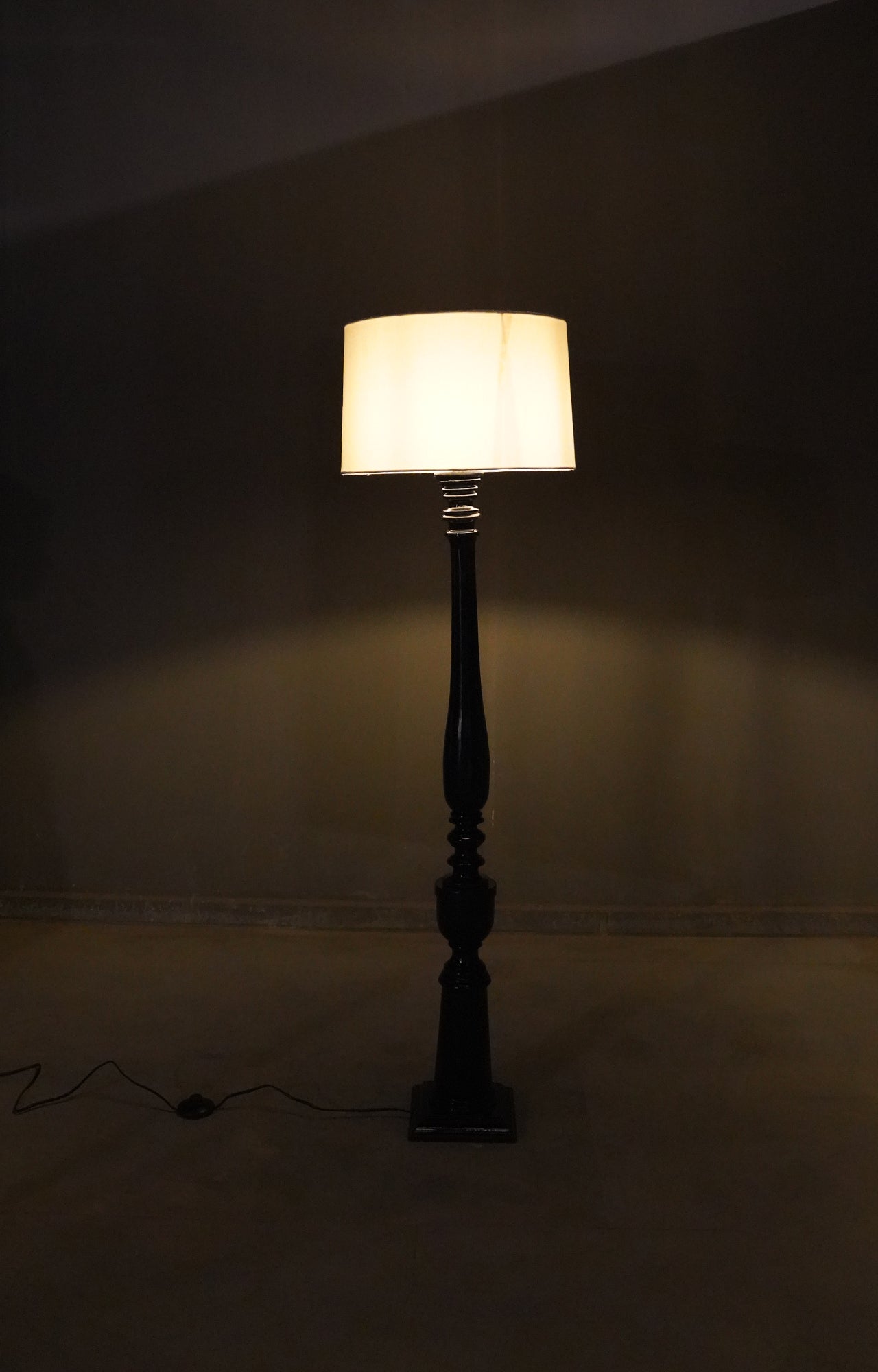 Verdant Deco Floor Lamp
