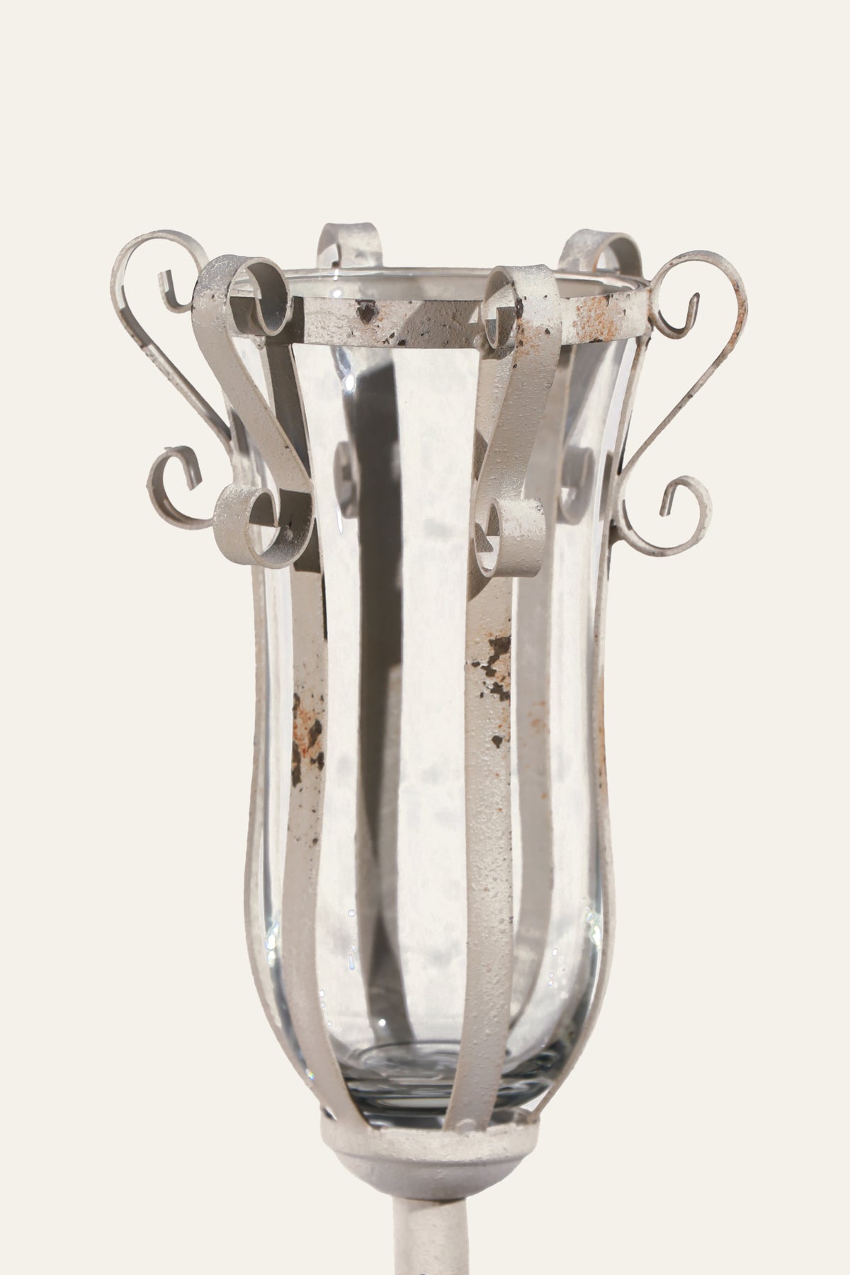 floor candle holder