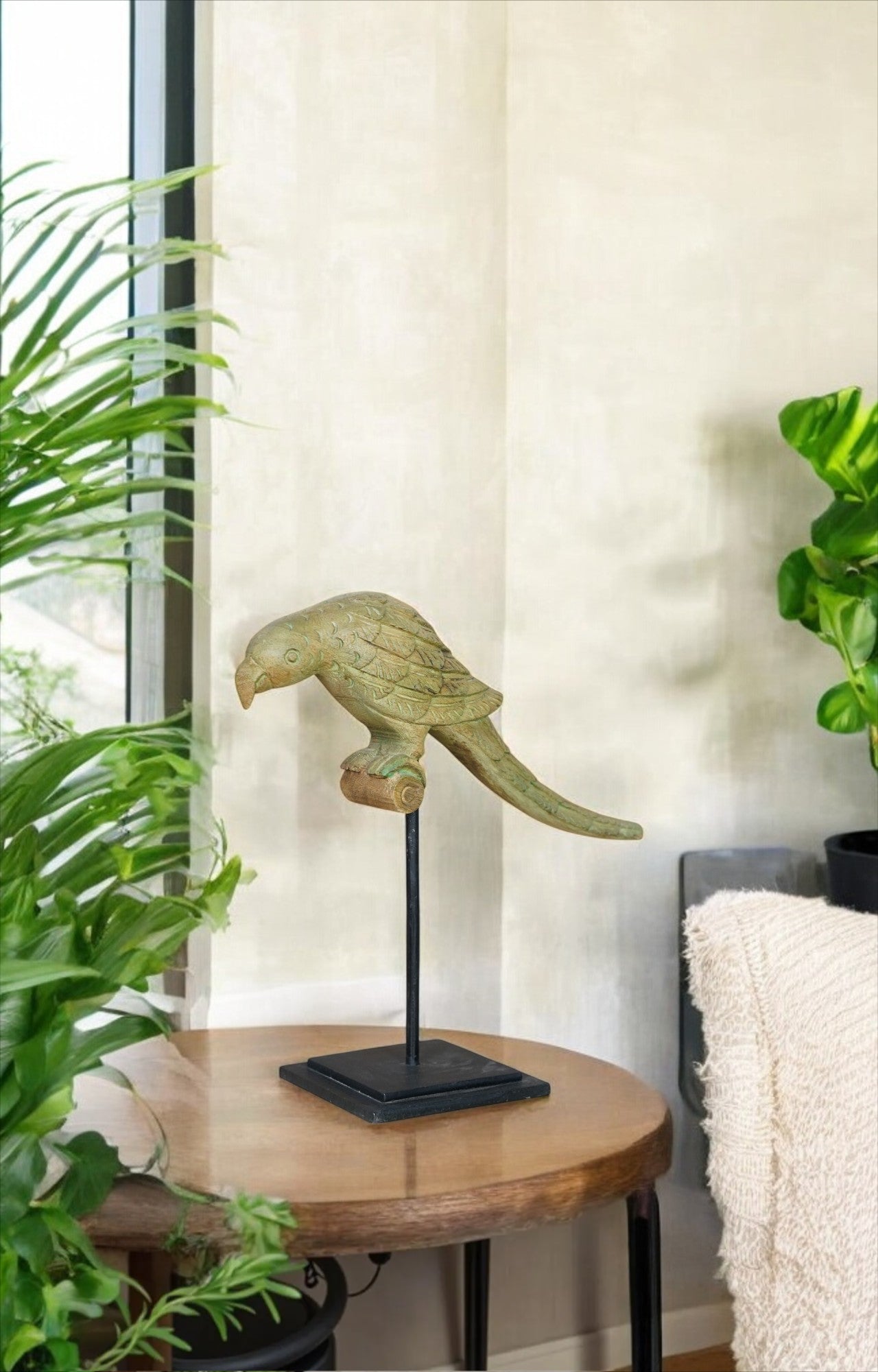 Vintage-Style Parrot Sculpture on Iron Stand