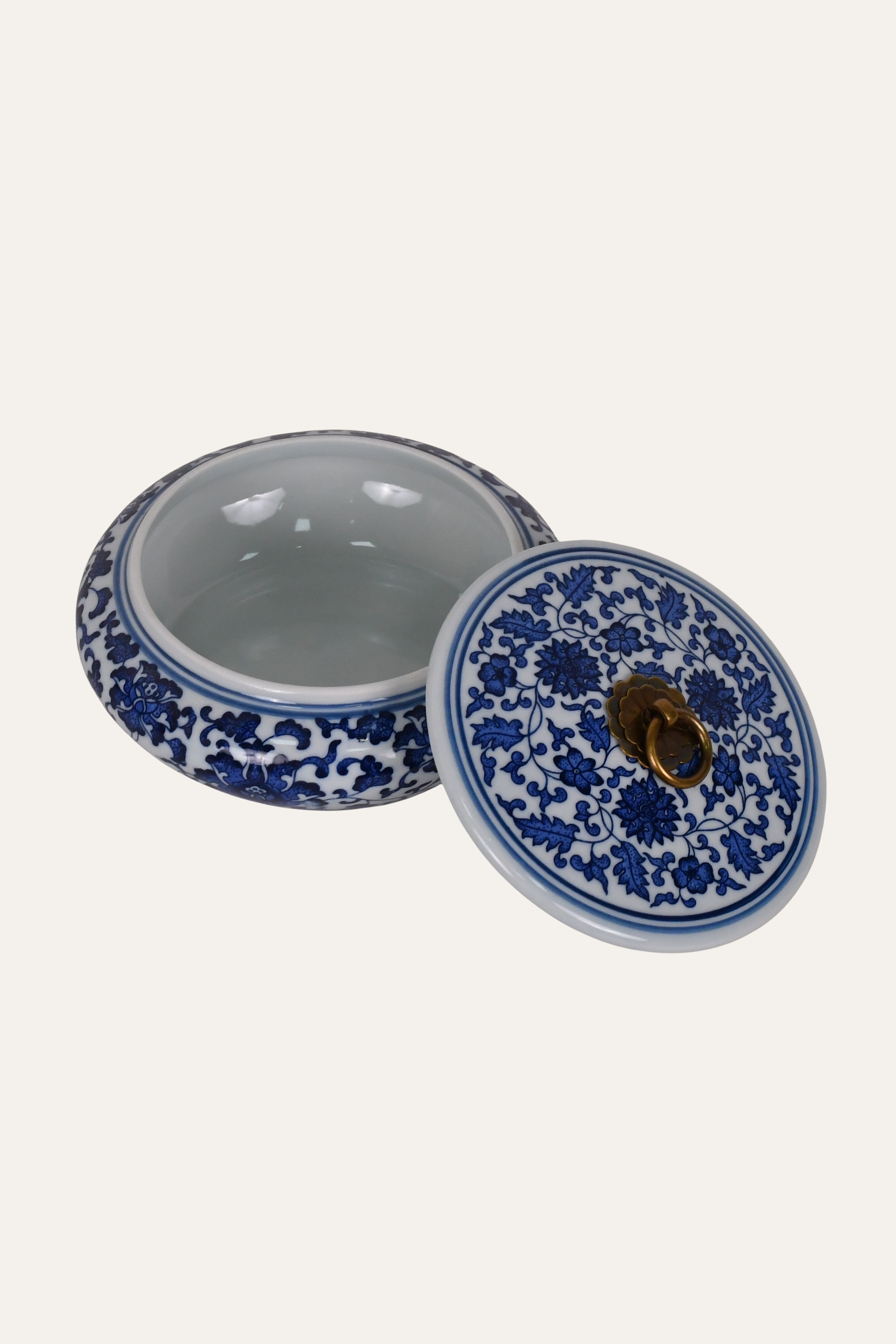 lidded decorative bowl
