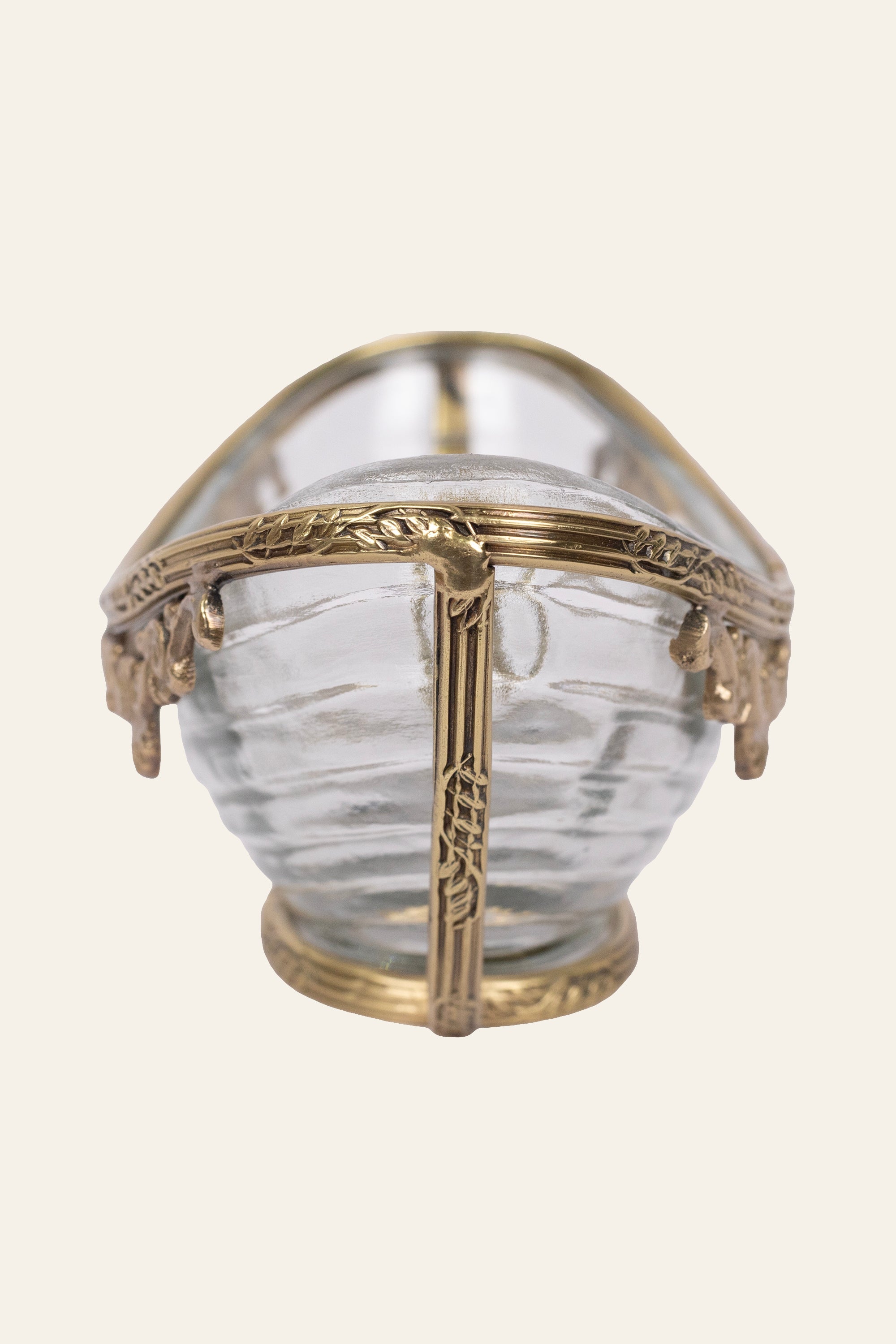 luxury ribbed glass centerpiece bowl
