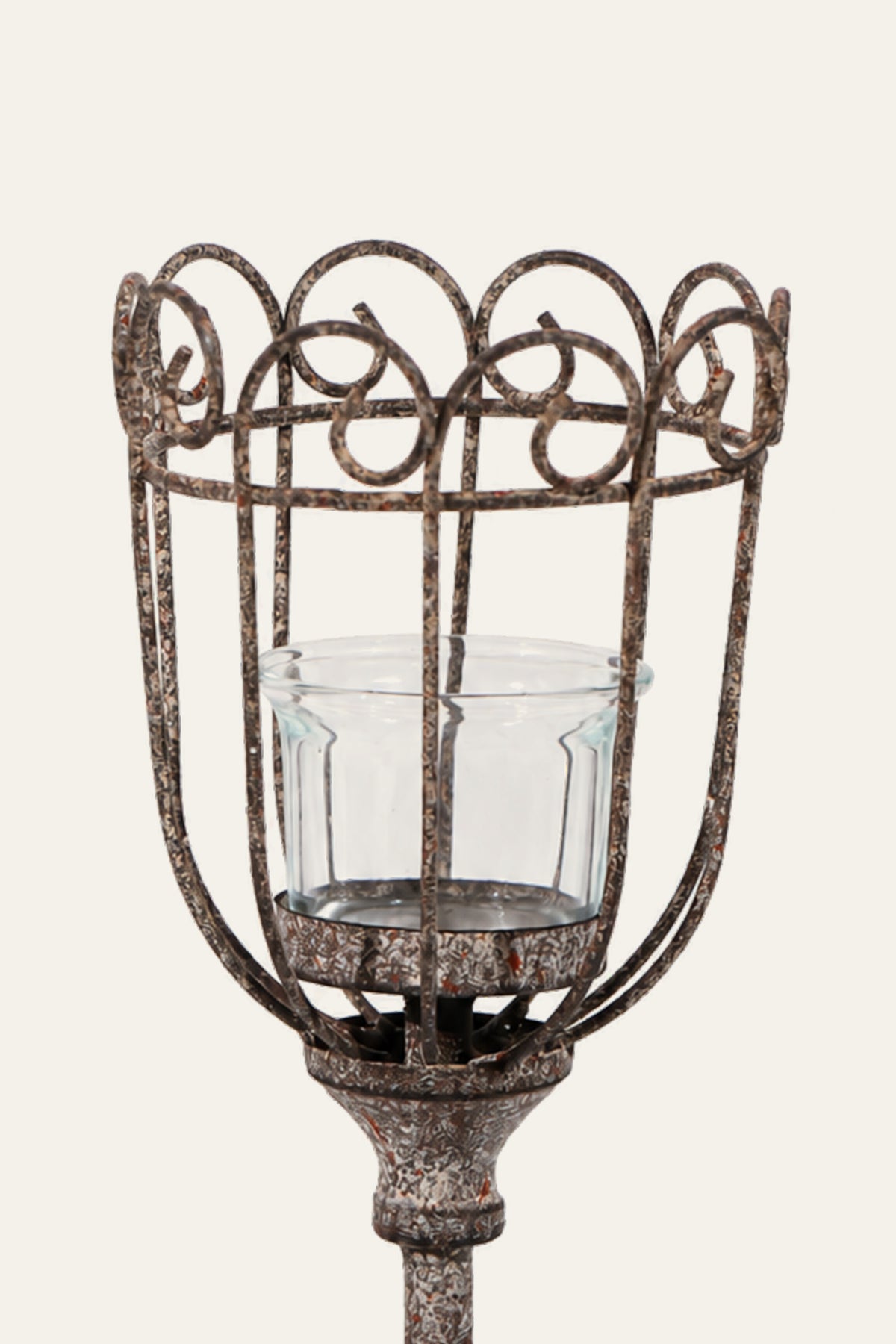 medium pedestal candle holder