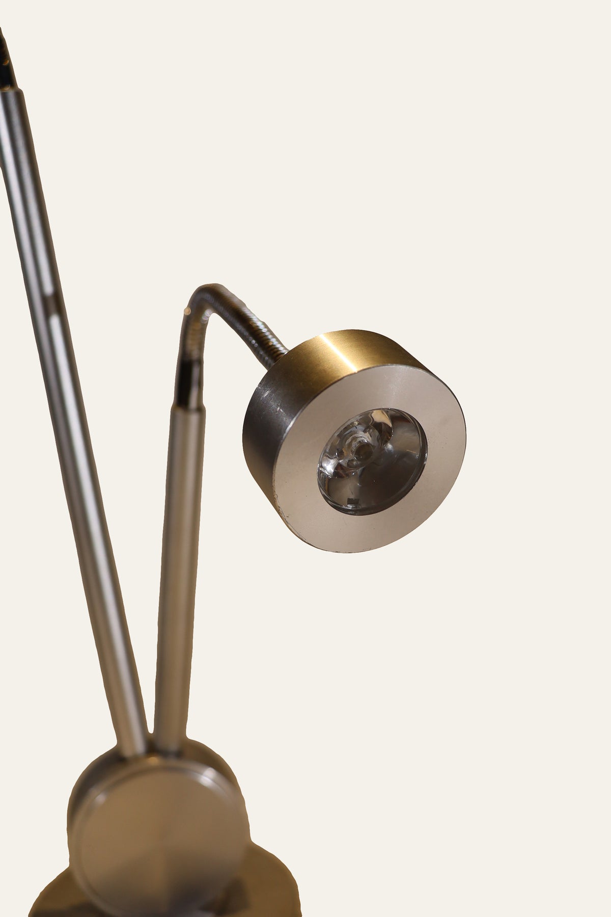 metal reading table lamp
