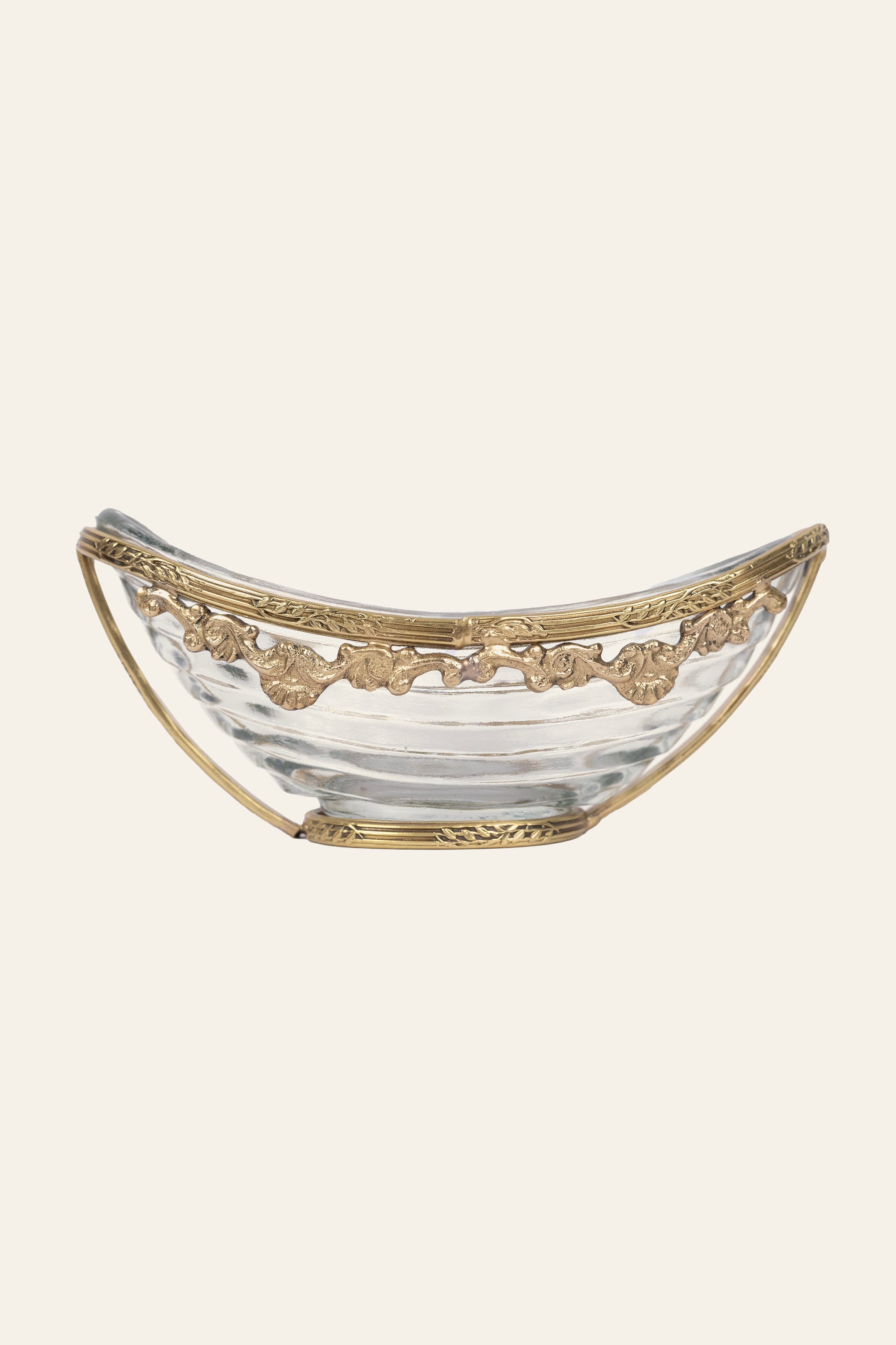 oval ribbed glass decorative bowl