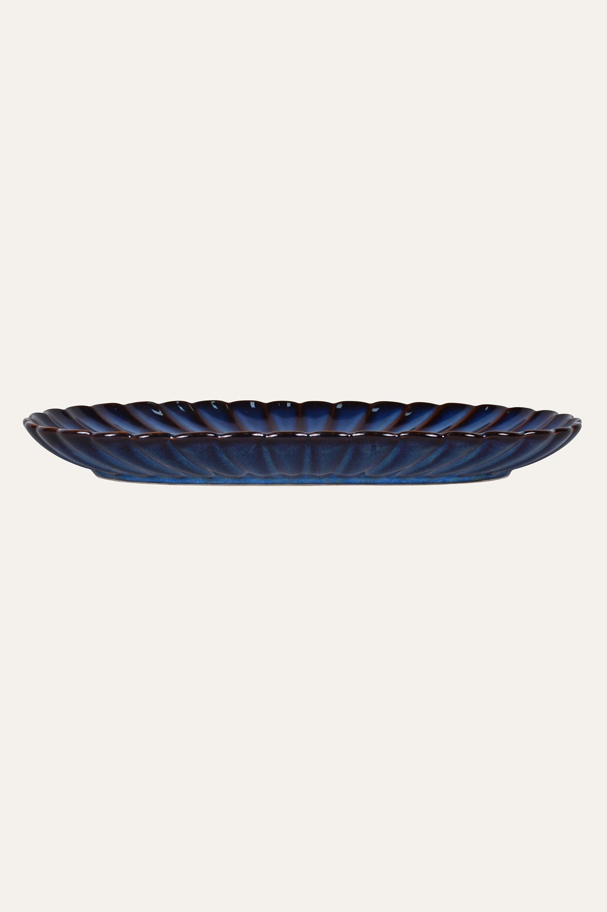 ribbed ceramic platter
