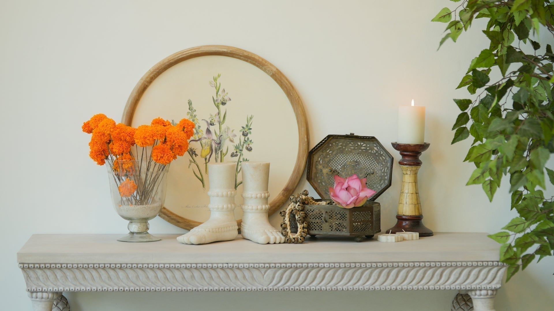 Diwali Gifting Guide 2025: Unique Candles, Lanterns &amp; Home Accents