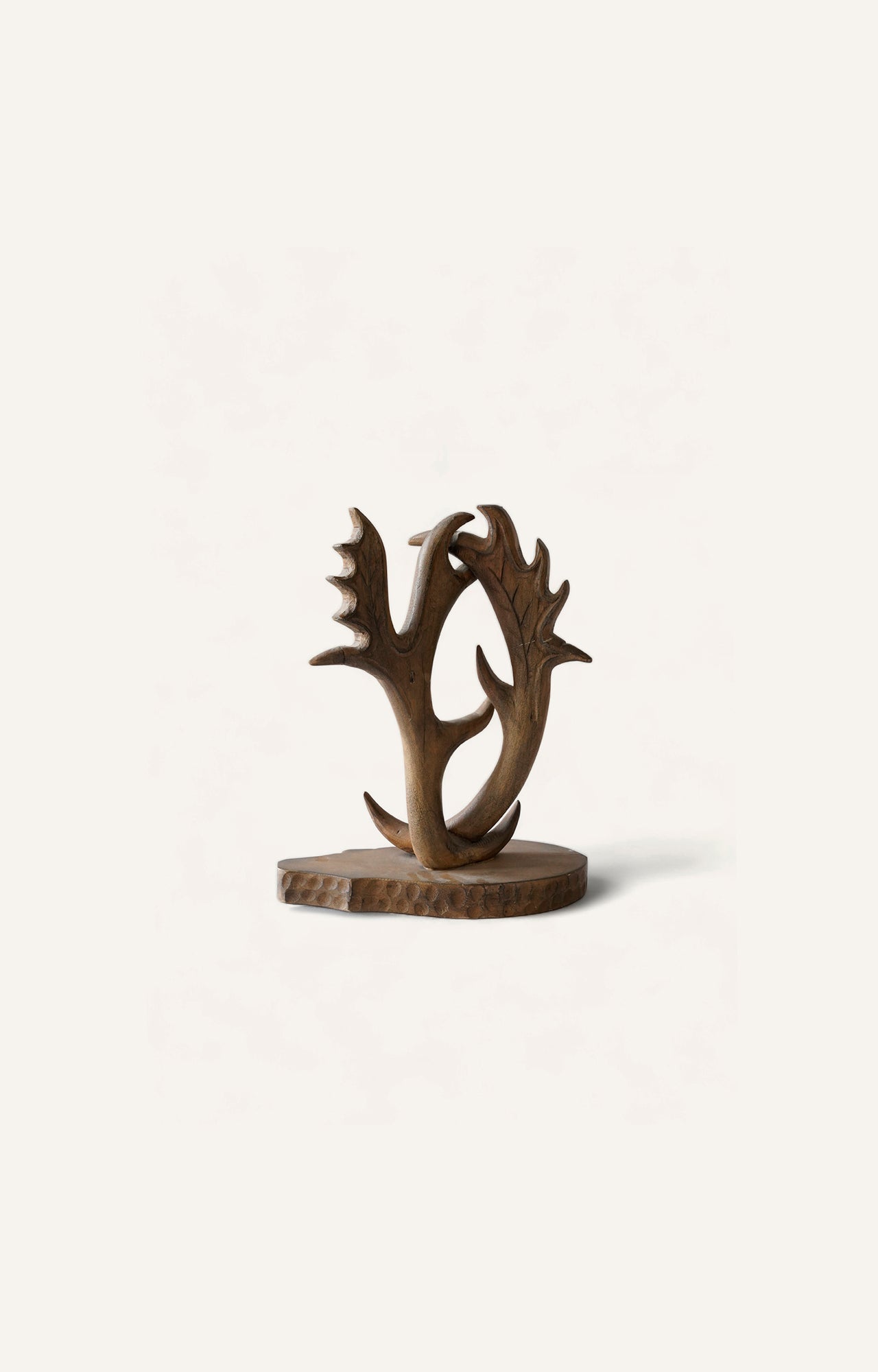 The Reindeer's Pride Wooden Table Décor