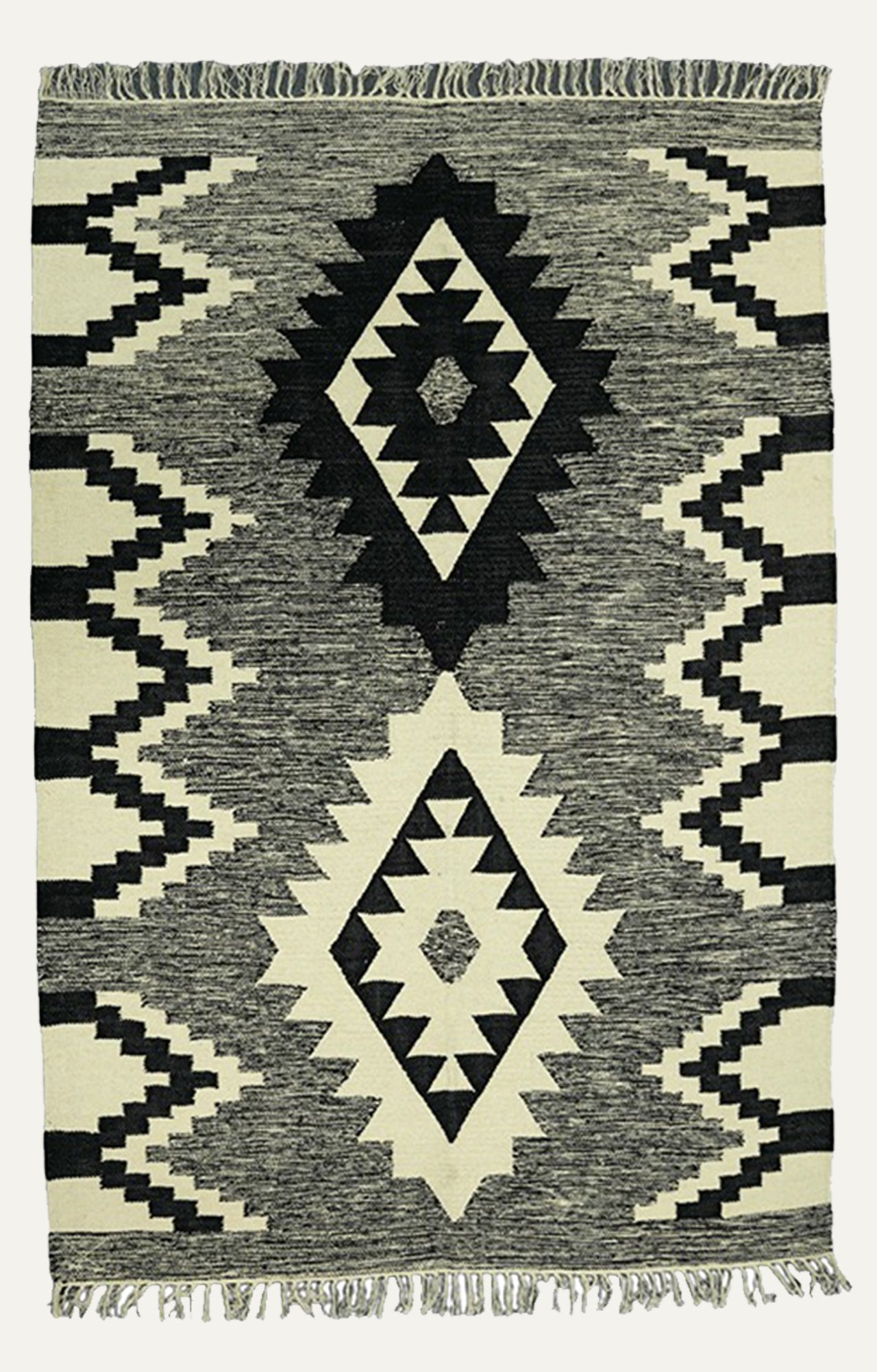 4.2 x 6 Ft Shaggy low pile rug