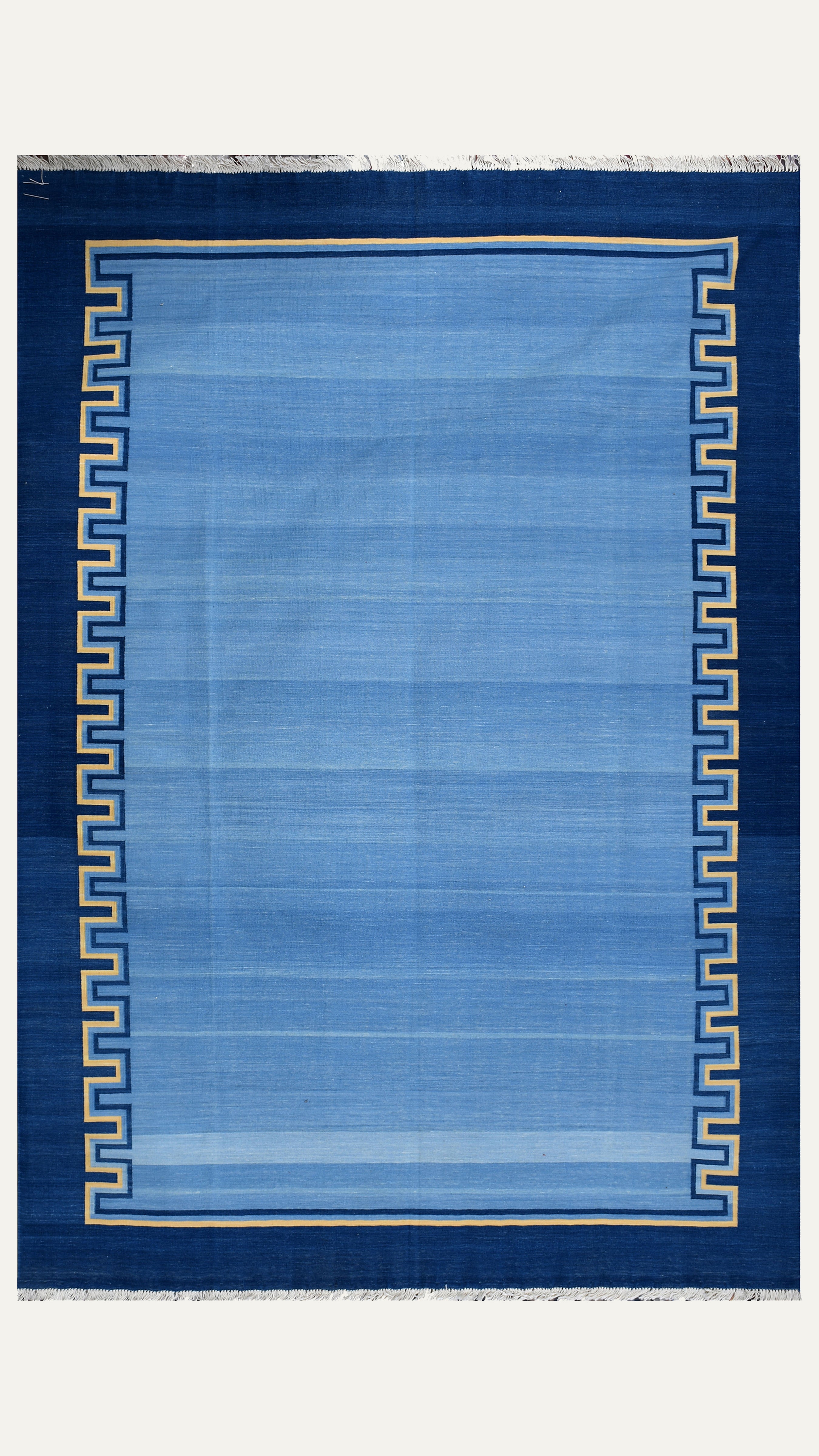 6 x 9 Ft Handwoven Flatweave Solid Pattern Cotton Rug