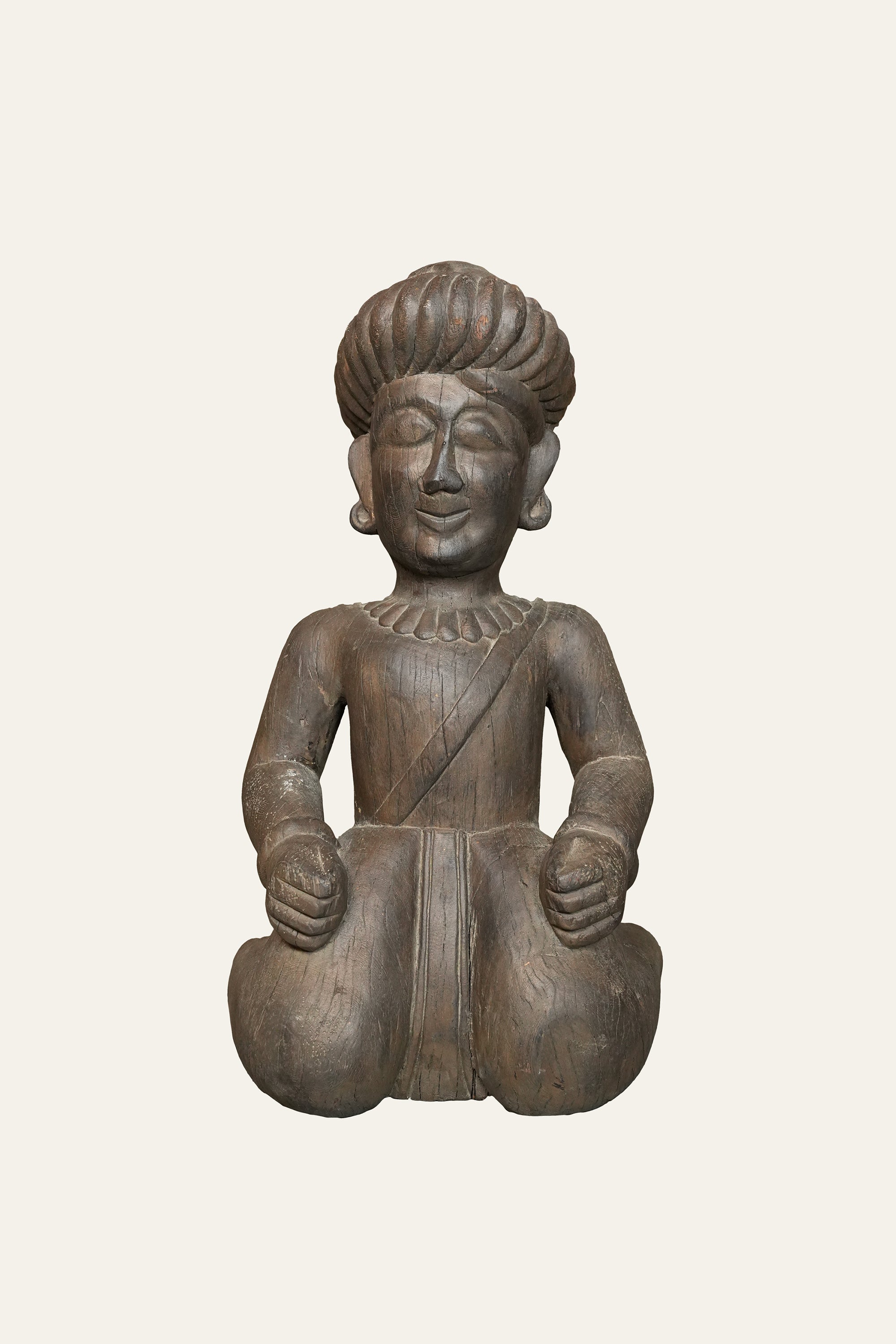 Indian Musical Man Statue in Solid Wood