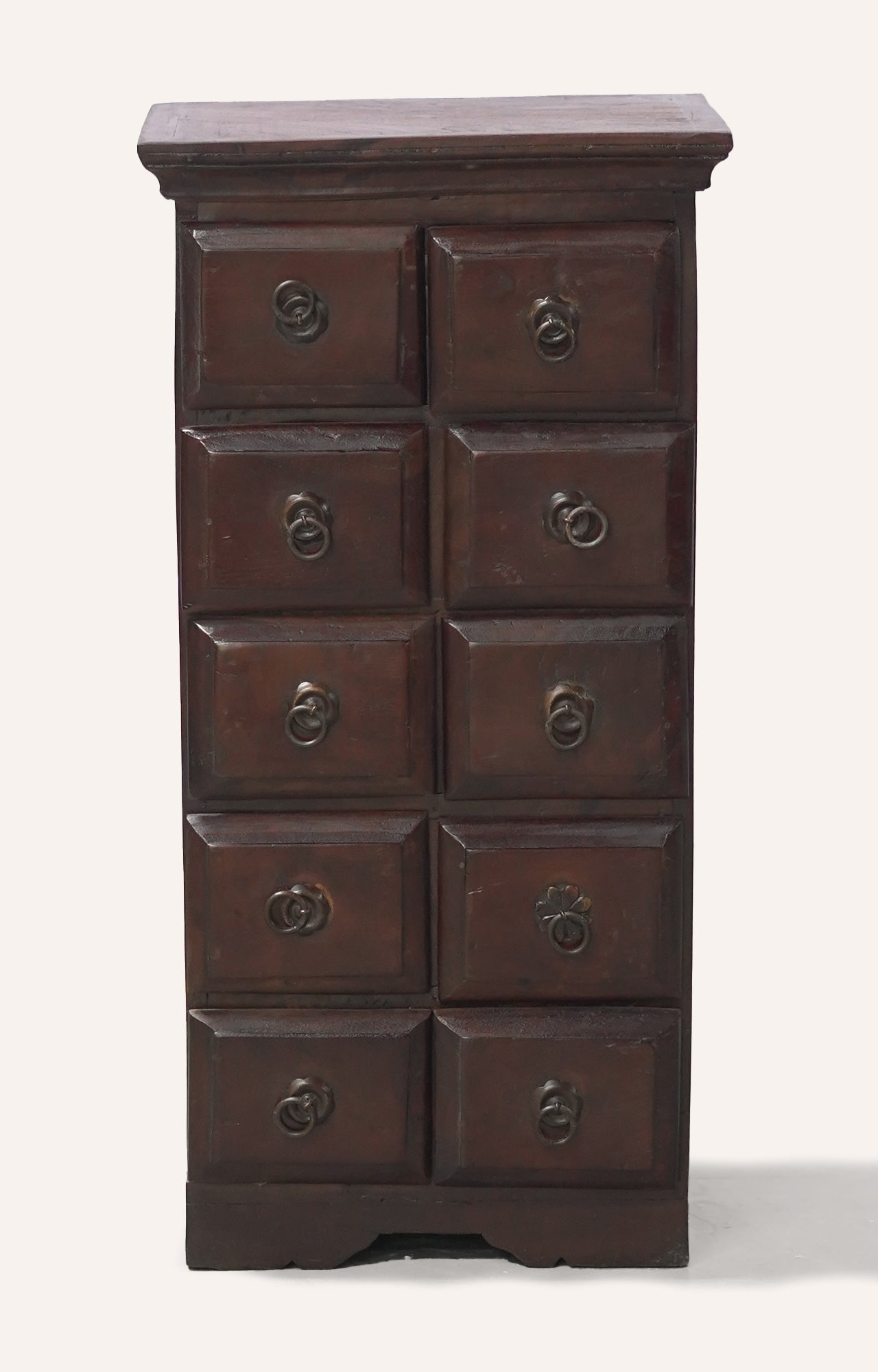 Handcrafted Chest drawers