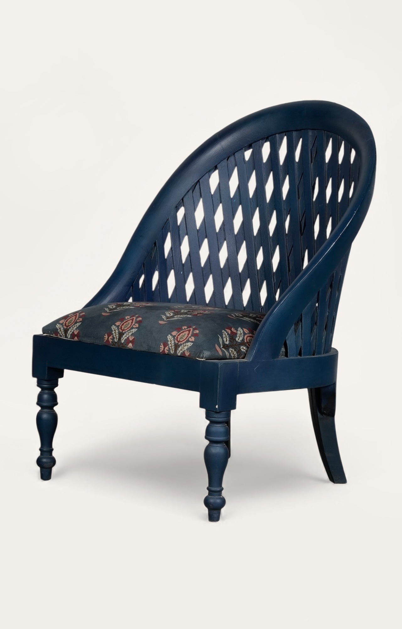 Contemporary Outdoor Armchair in Blue