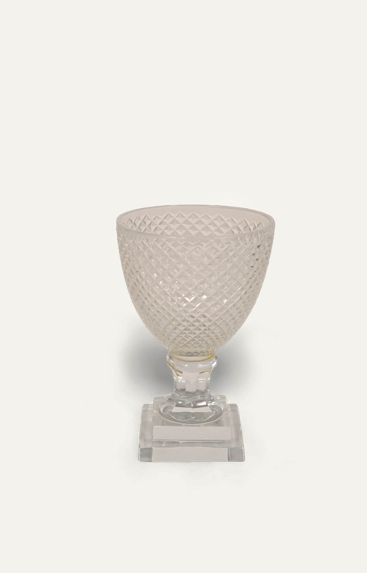 Diamond cut detailed glass candle holder