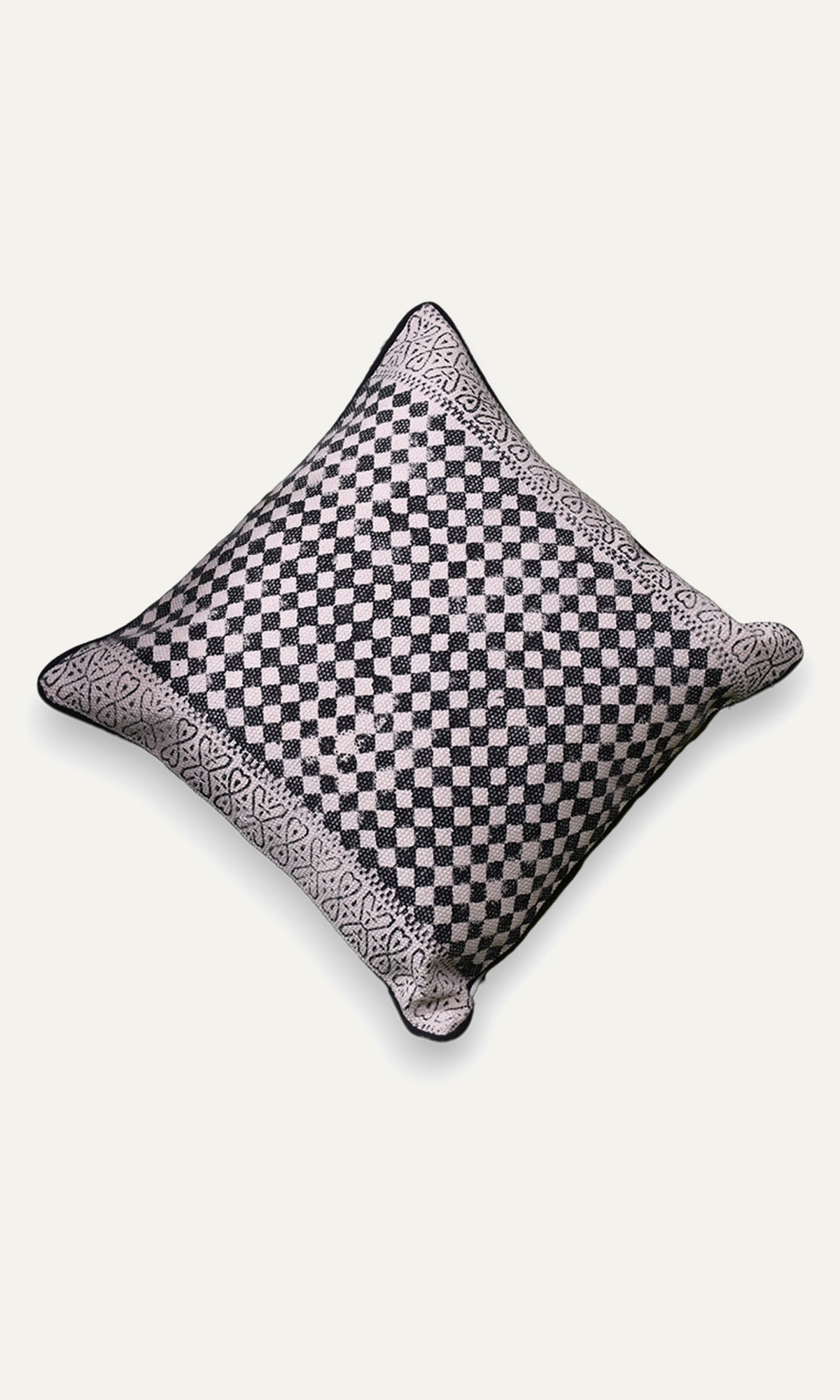 Diamond Pattern Cotton Cushion Cover