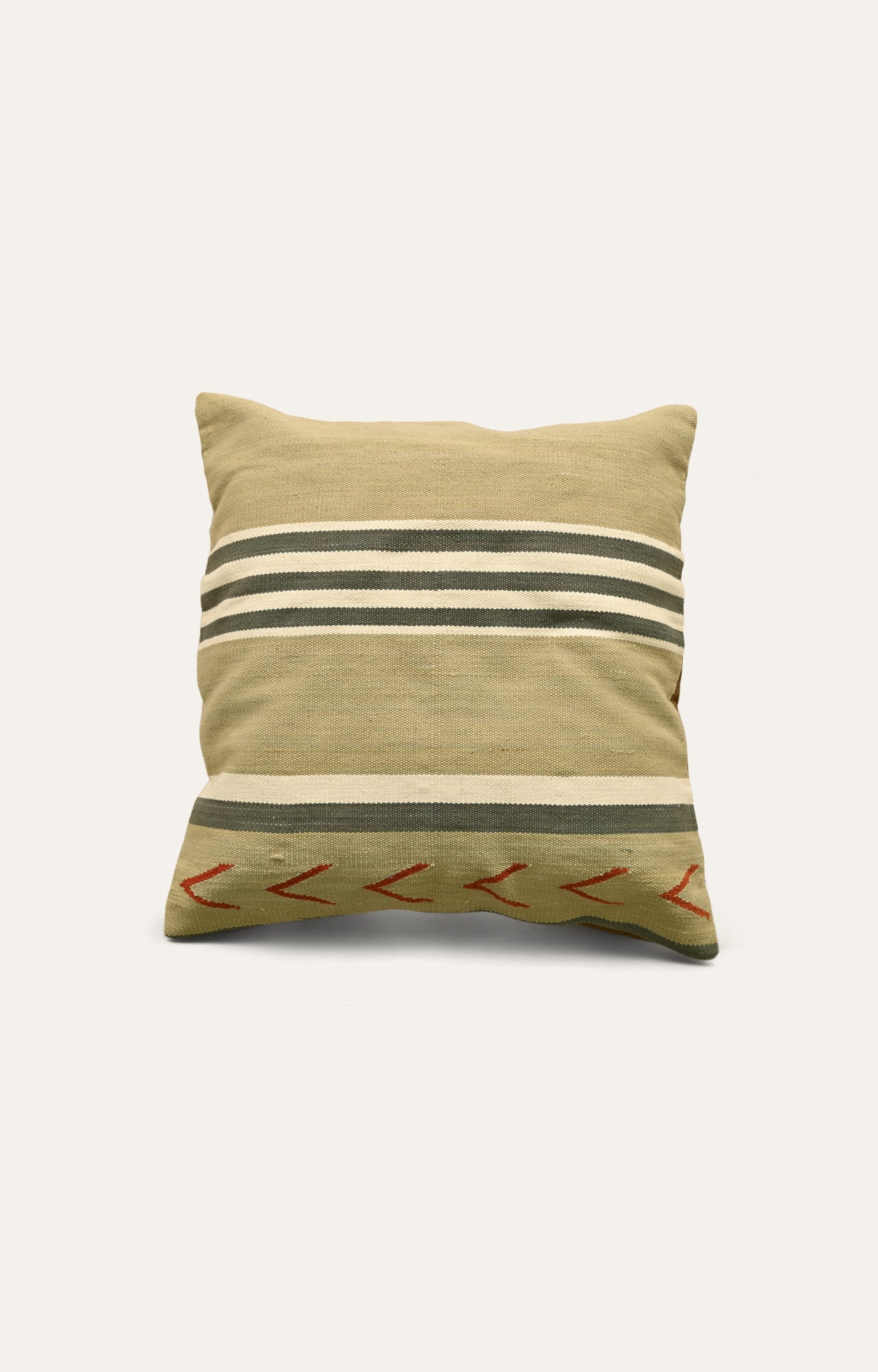 A Patterned Splash of Style : Unique Cushion Covers to Suit Every Taste