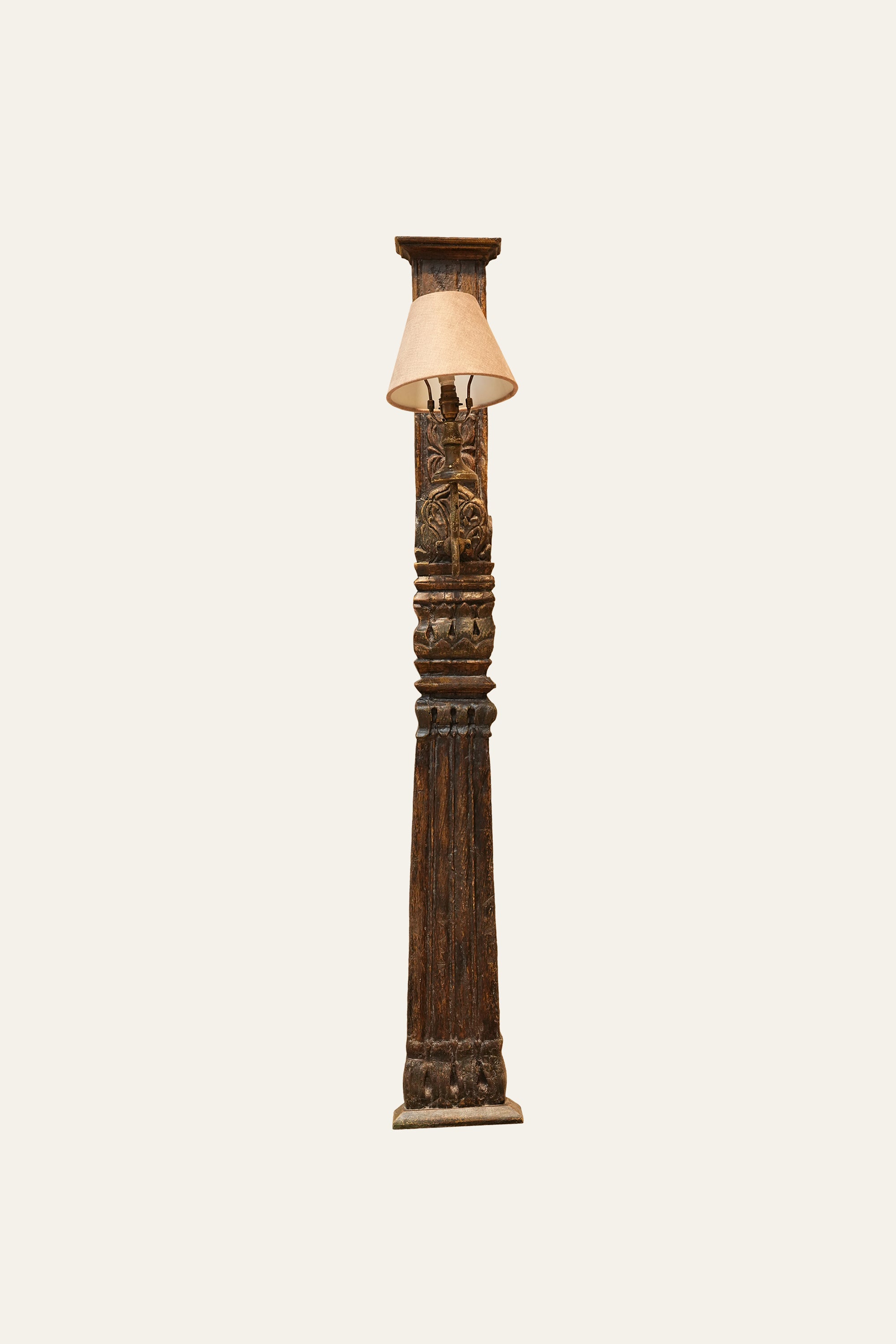 Indian Style Pillar Wall Lamp Sconce