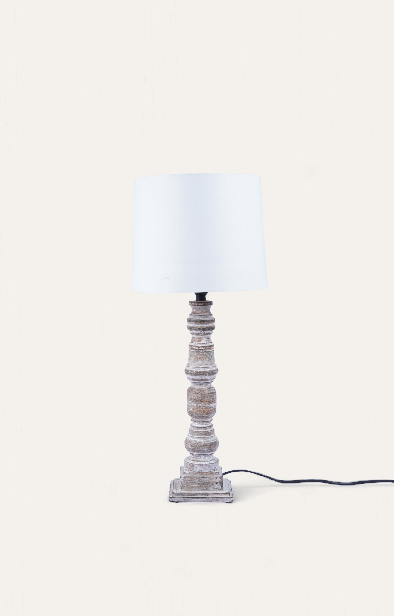 Wood Pillar table lamp