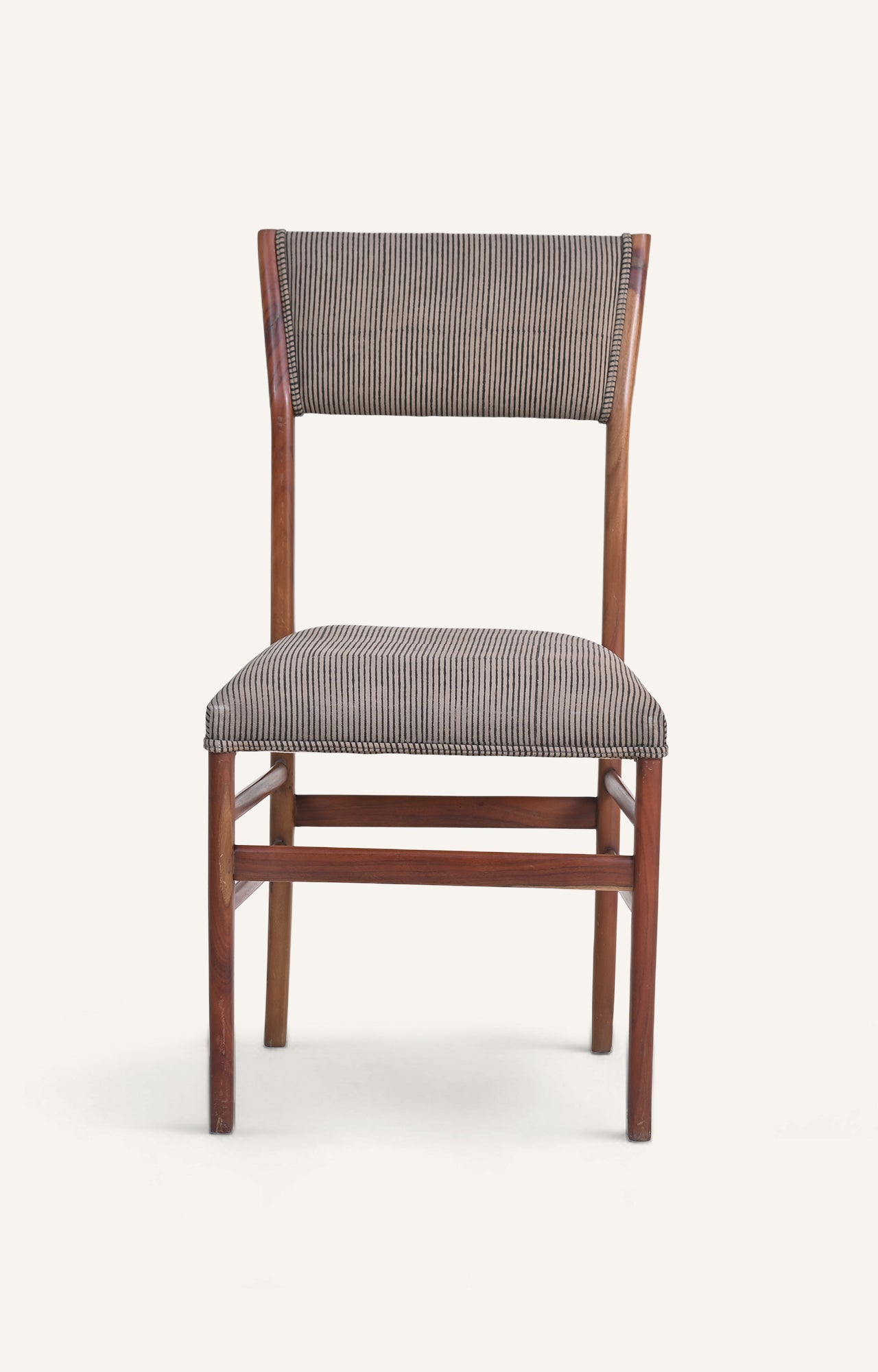 Solid wood dining chair