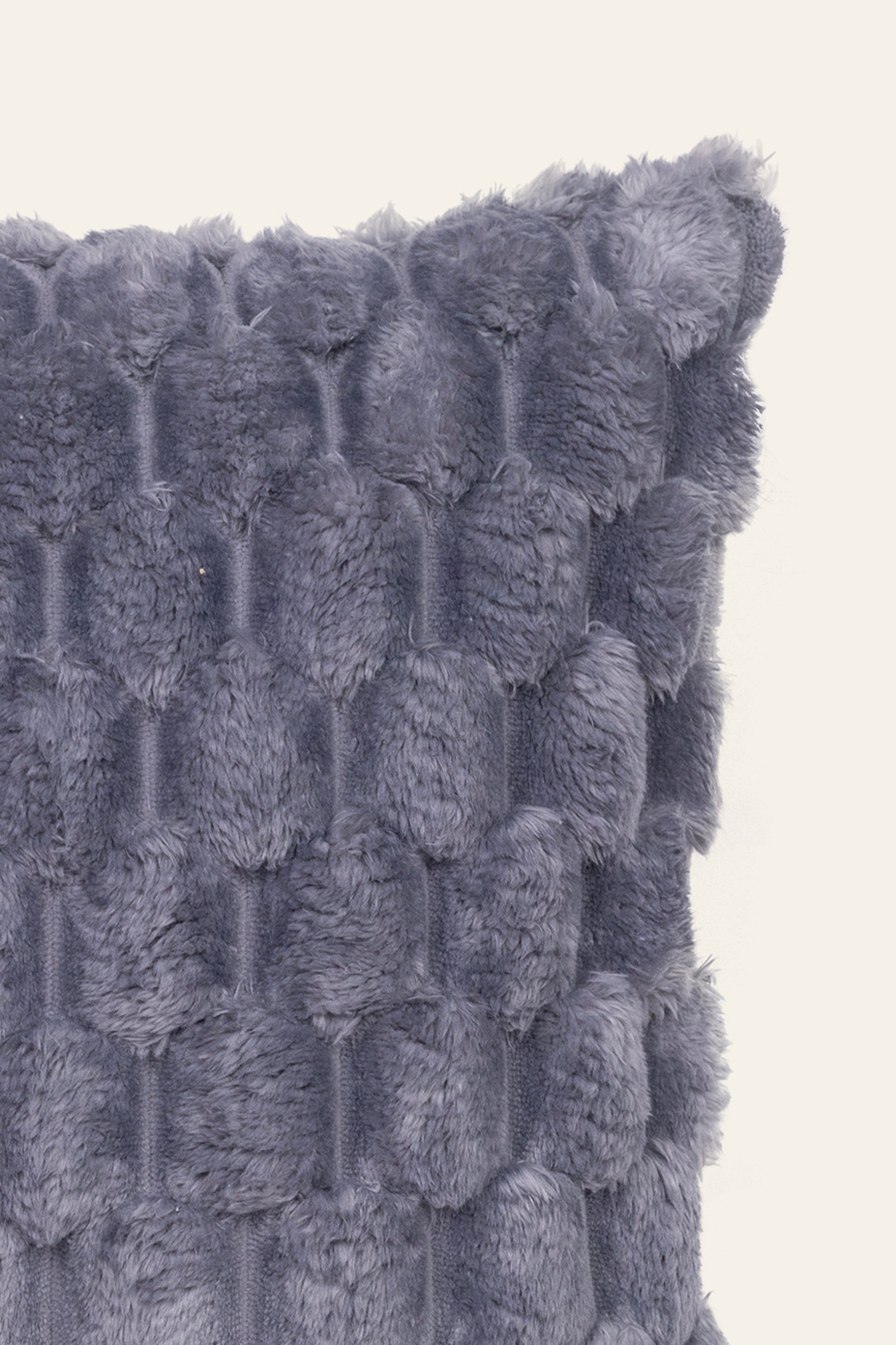 Plush Soft Pineapple Grid Turtle Pattern Cushion - Grey