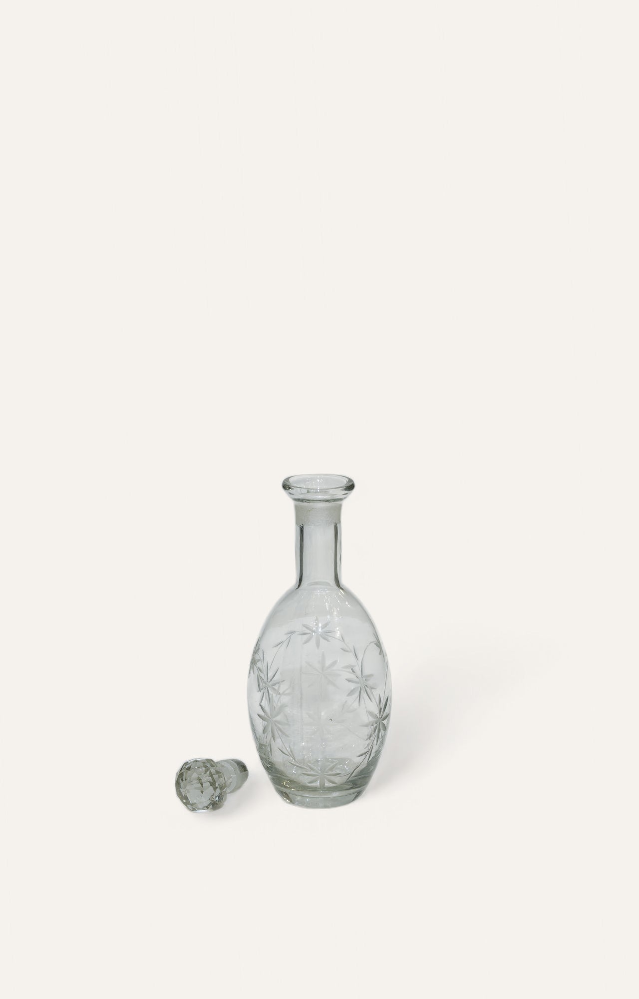 Aegean Elegance Transparent Glass Decanter