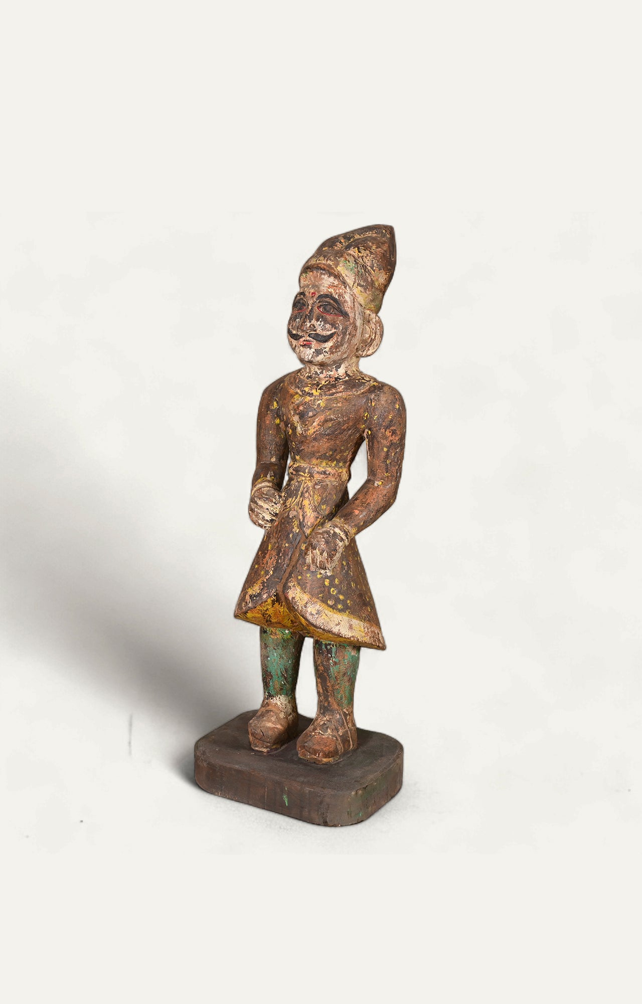 Darbar Sipahi Wooden Figurine