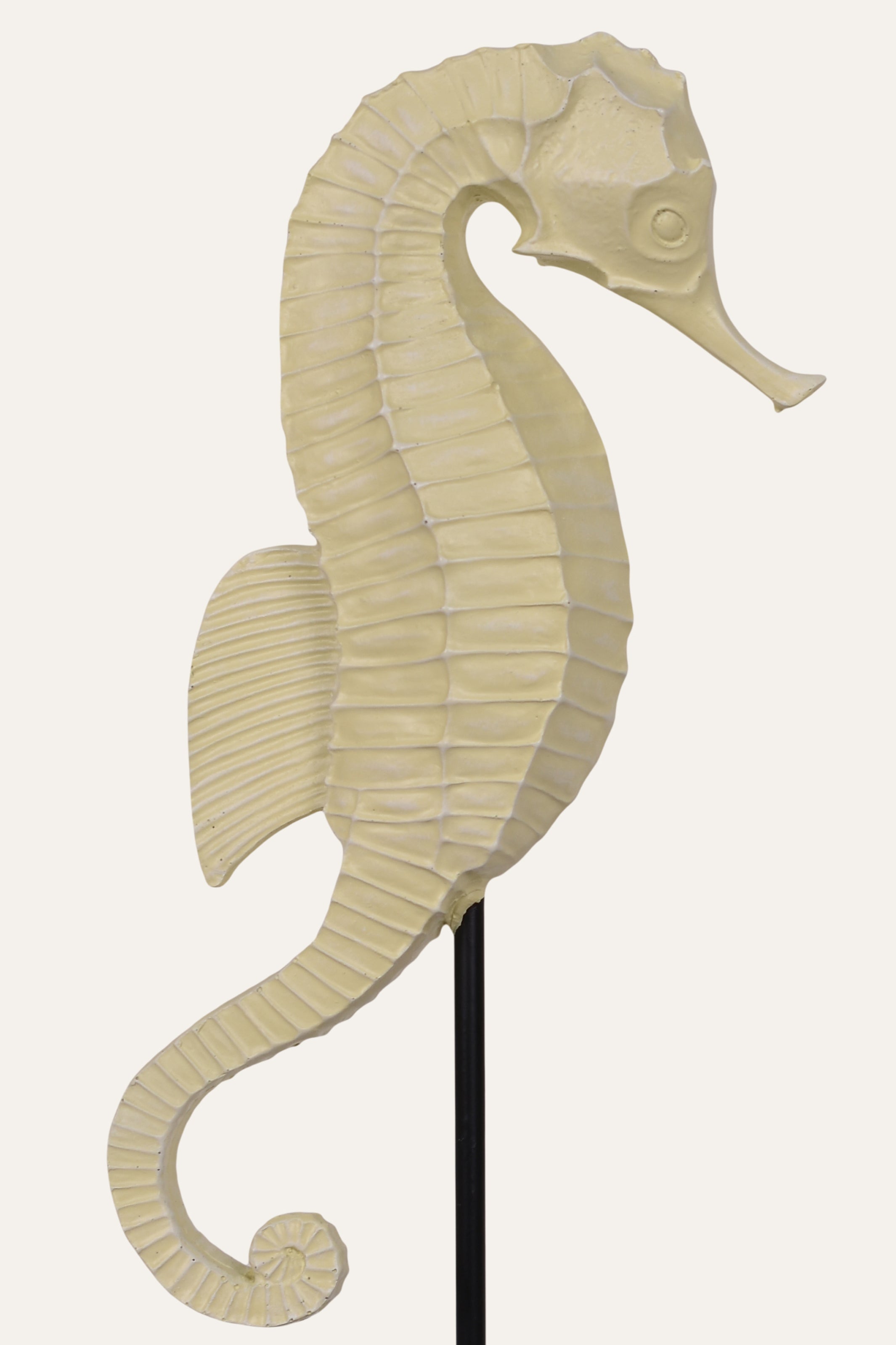 Elegant Resin Seahorse Figurine Set on Stand – Coastal Table Décor (Set of 2)