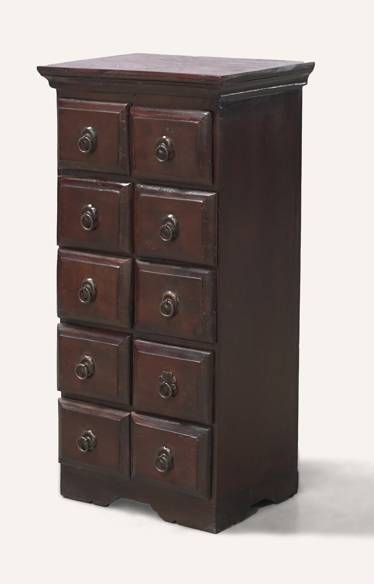 Handcrafted Chest drawers