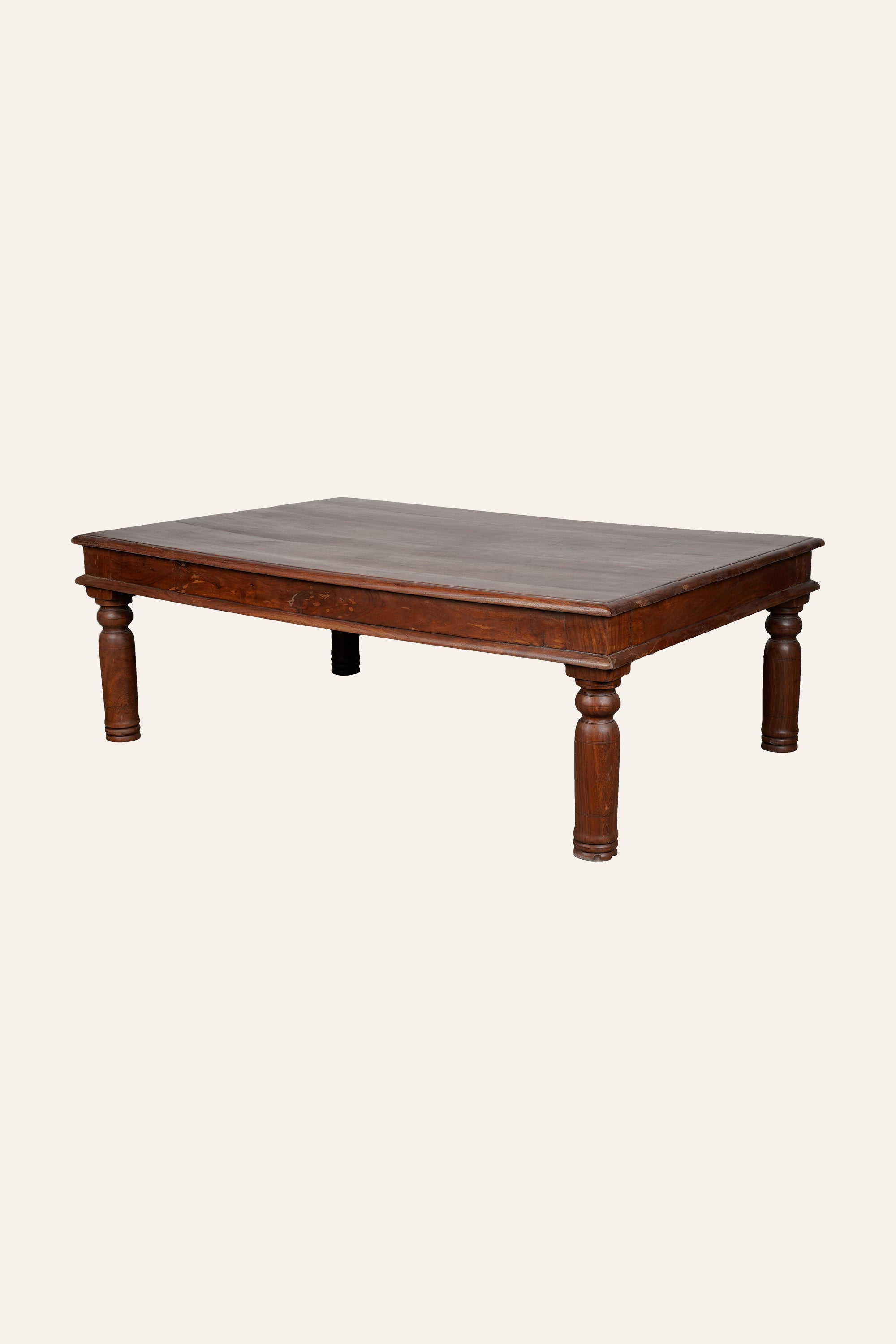 Minimalistic Rectangular Vintage Style Coffee Table