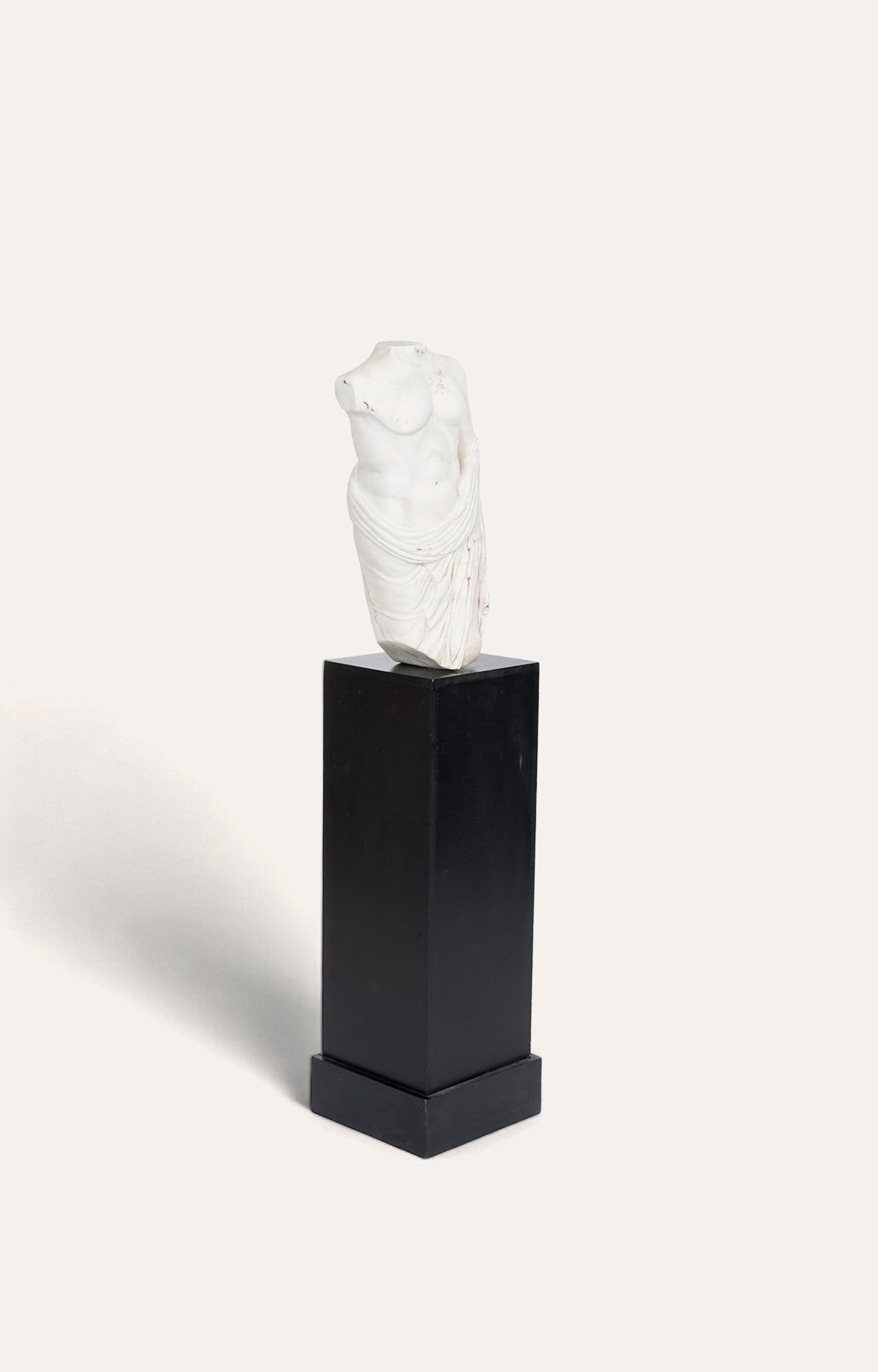 Neoclassical Masterpiece: Grand Tour Marble Torso