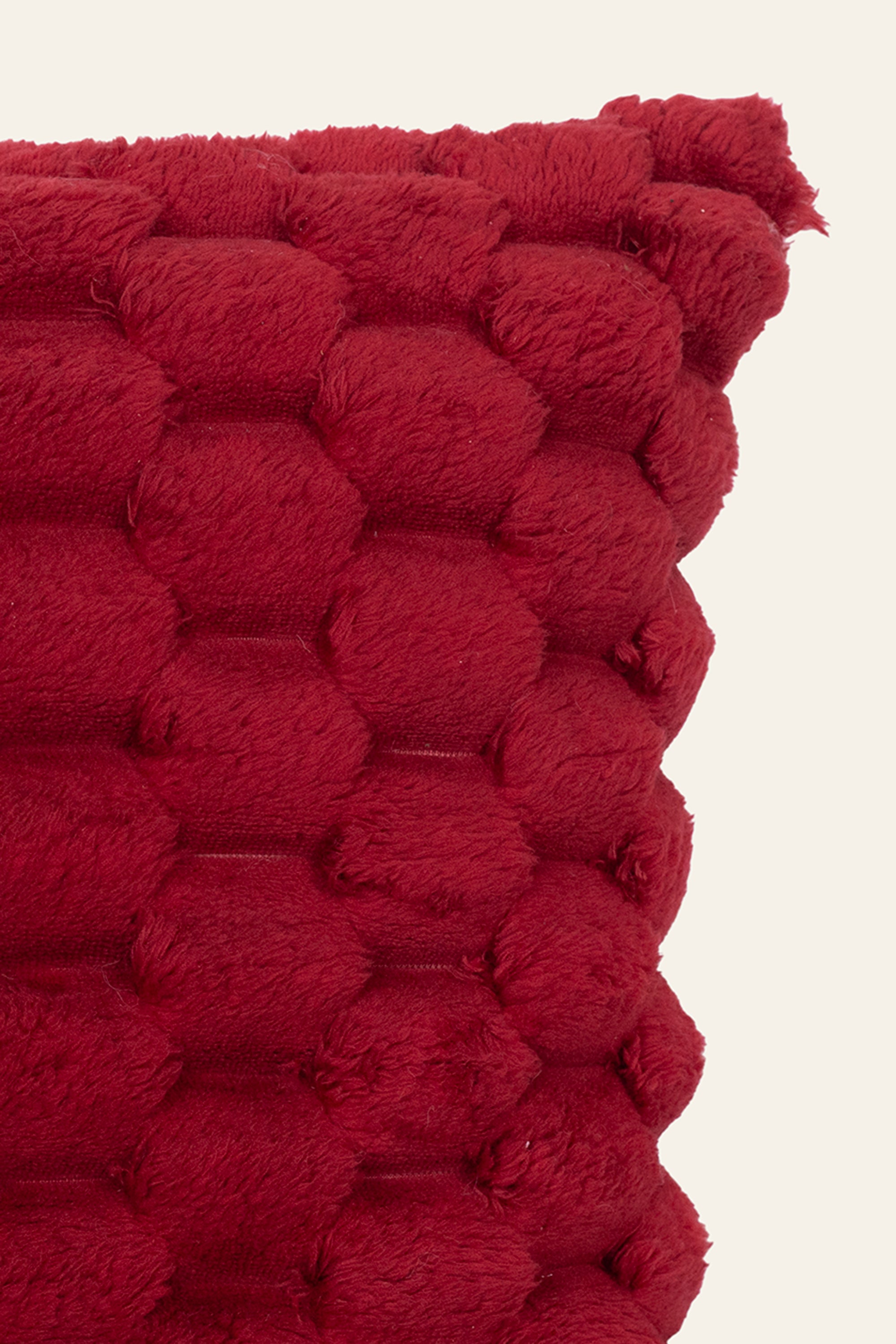 Plush Soft Pineapple Grid Turtle Pattern Cushion - Red