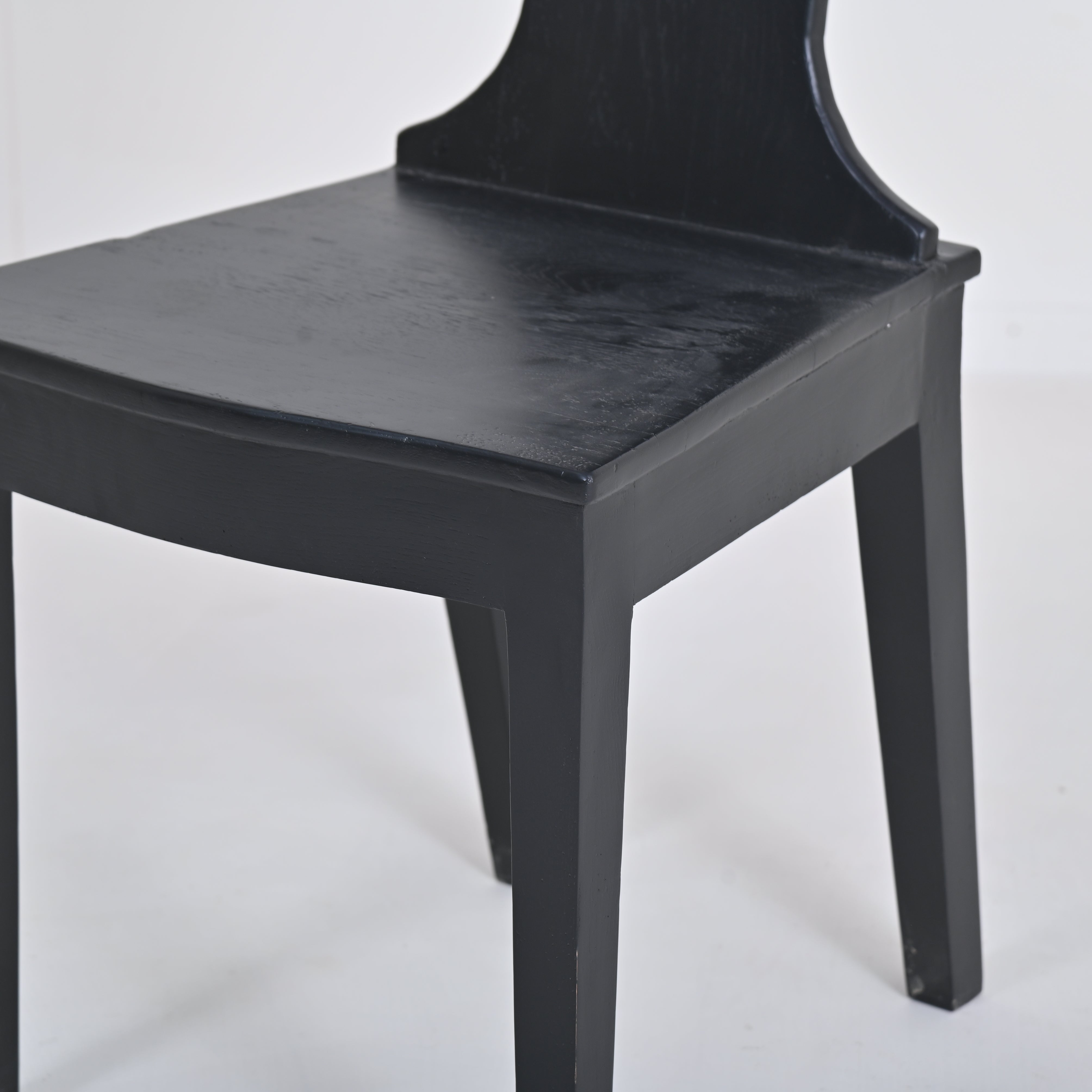 Antique Carved chair (black)