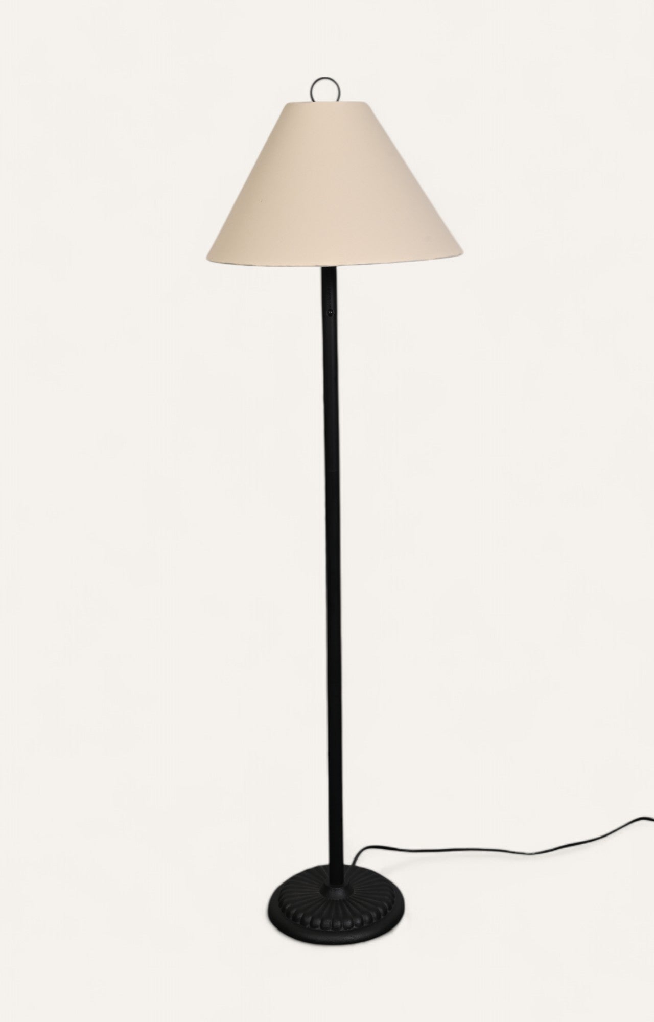 Basic Metal Floor Lamp