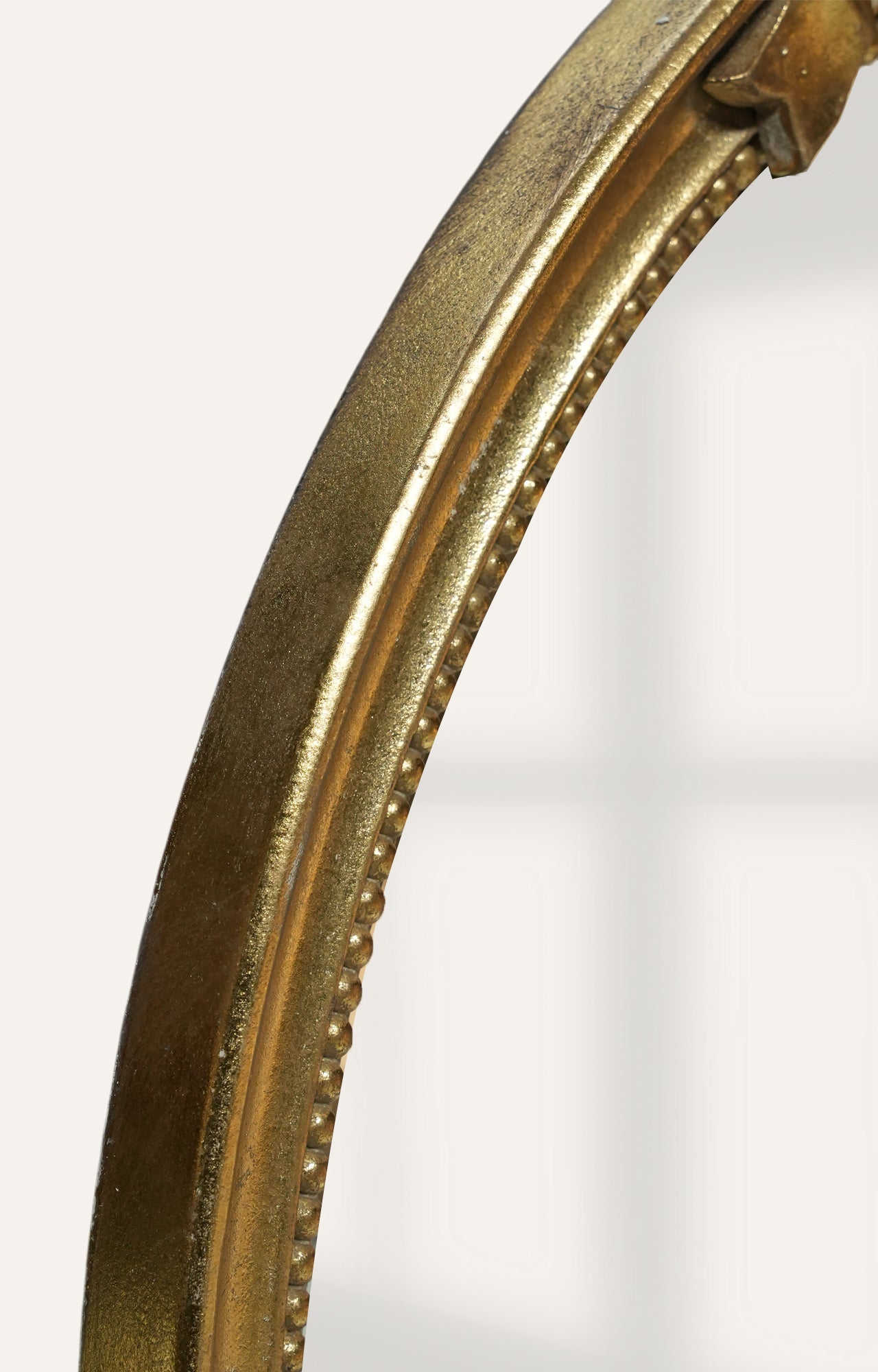 Antique Gold Bow Round Mirror