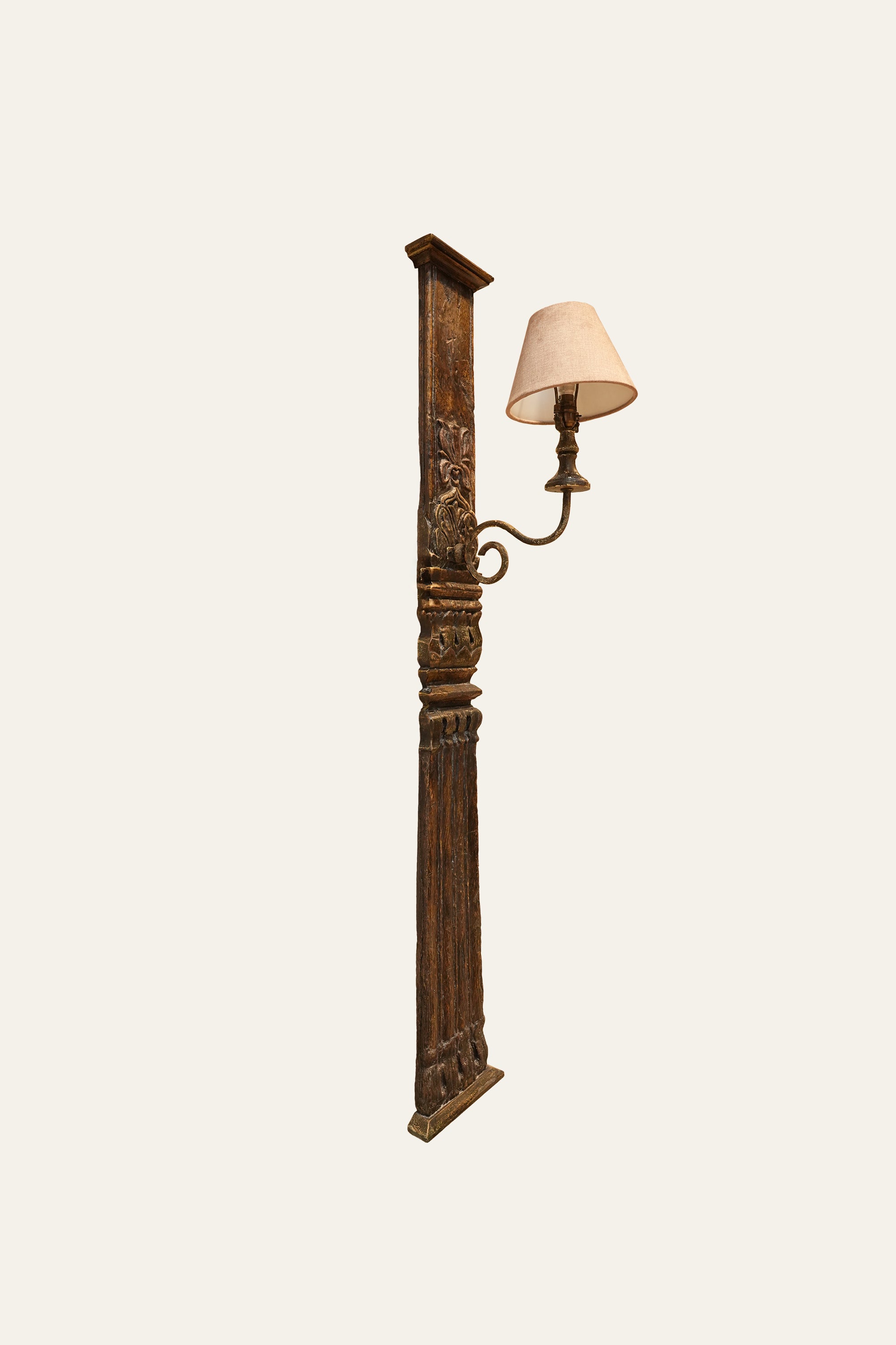 Indian Style Pillar Wall Lamp Sconce