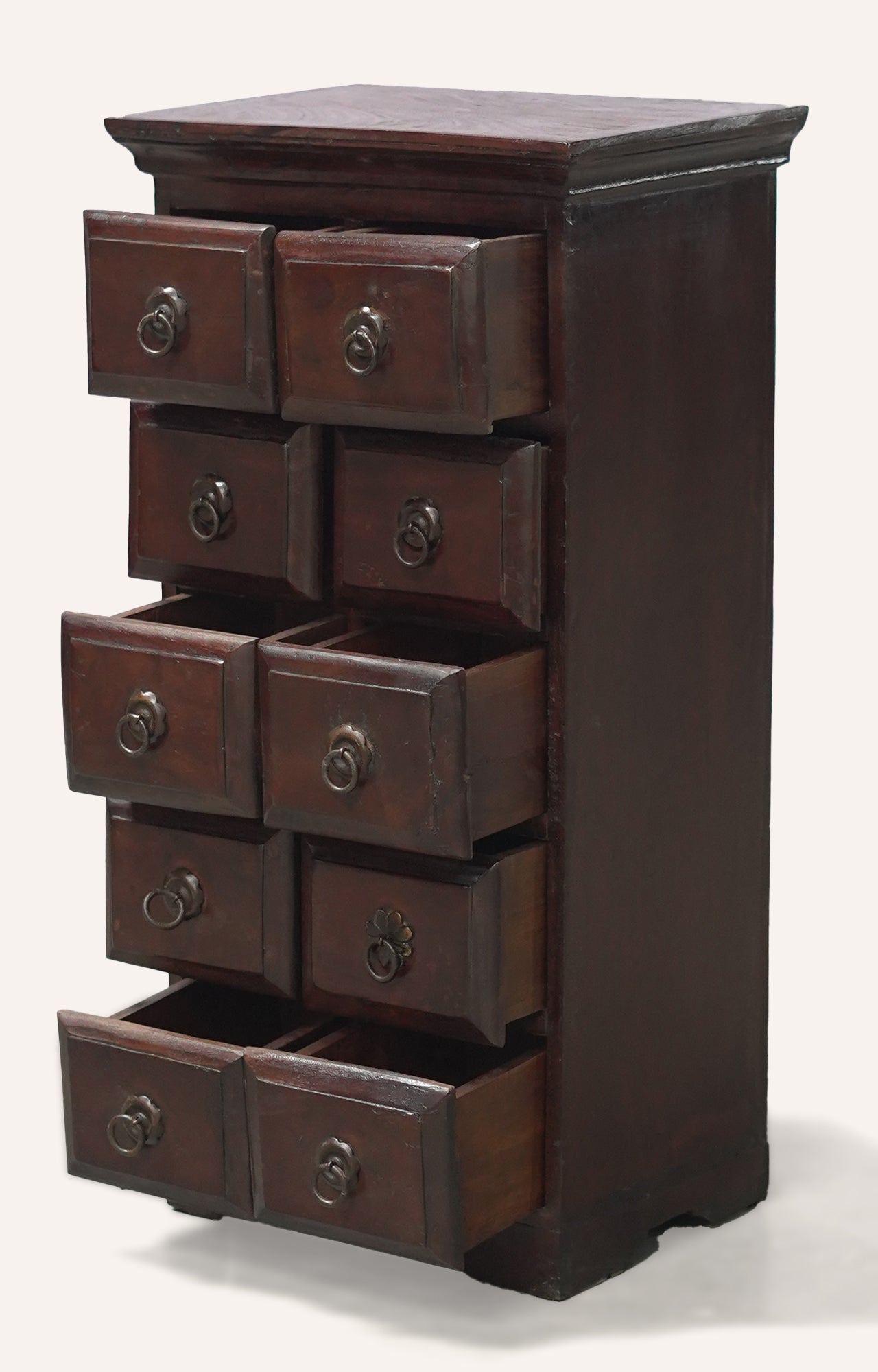 Handcrafted Chest drawers