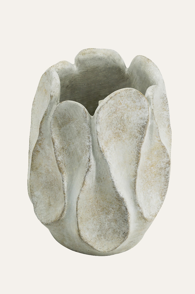 Elegant Sculptural Ceramic Planter for Home Décor