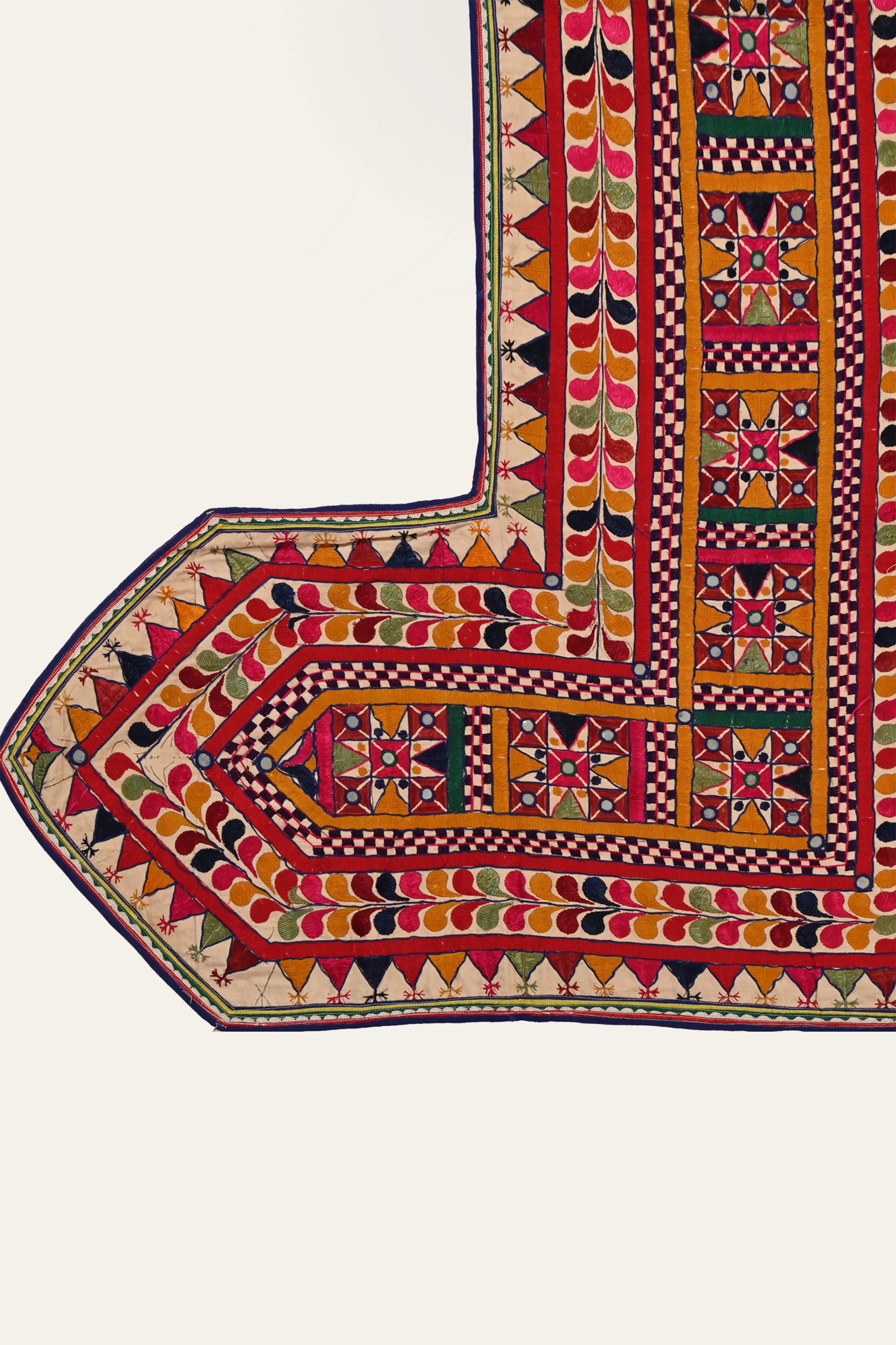 Vintage Embroidered Toran Door Hanging | Fusion Furnishing