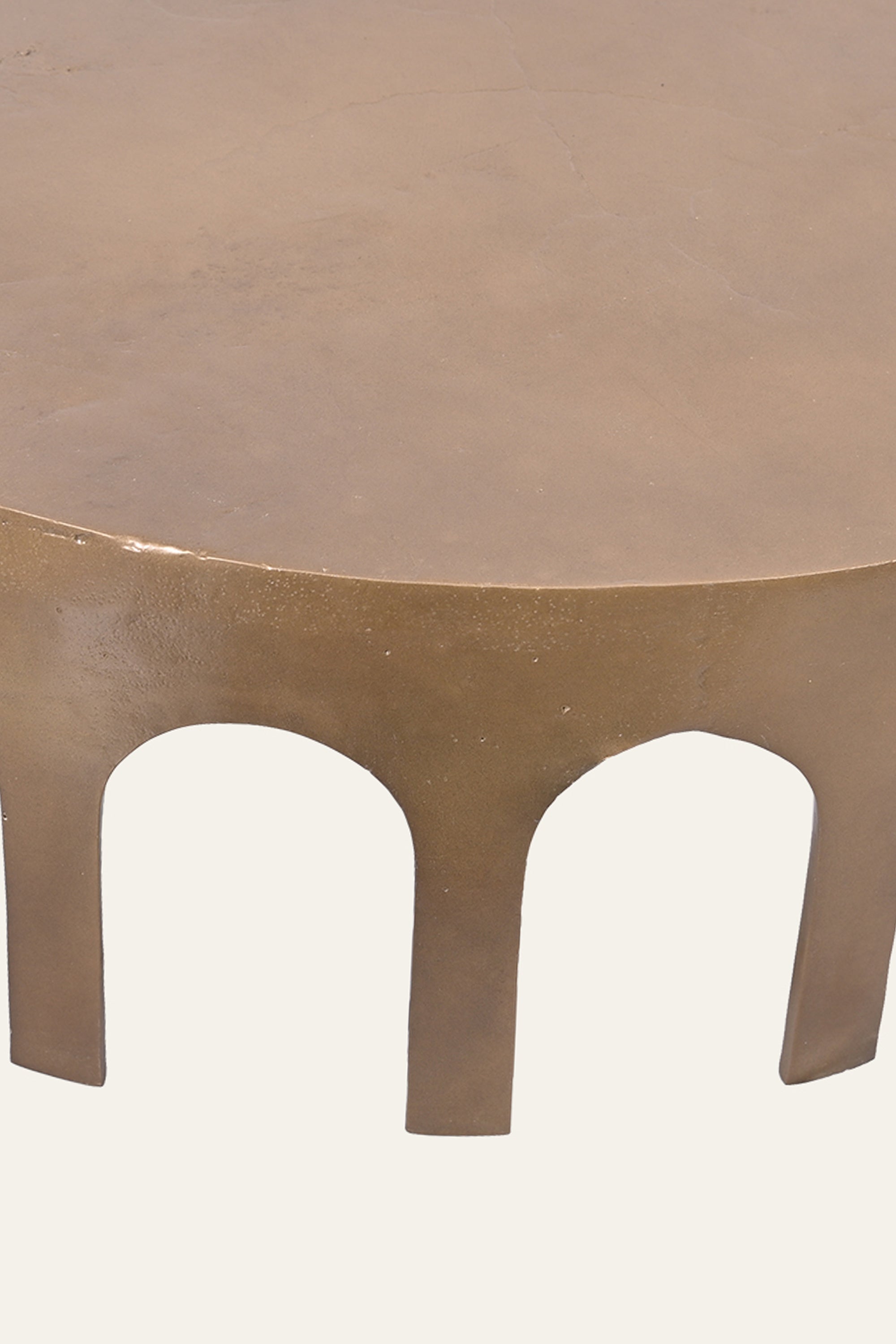 Round Living Room Metal Coffee Table with Arched Base