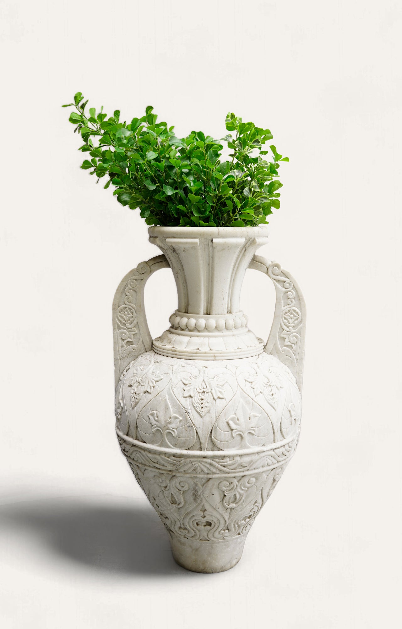 A Timeless Flourish: The Elegant Floral Ring Marble Planter