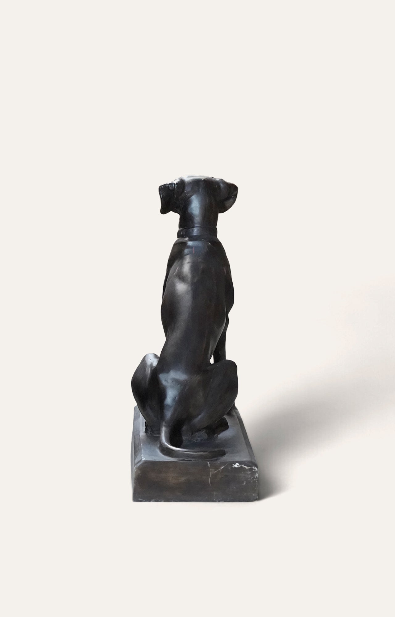 Resin Labrador Dog Statue