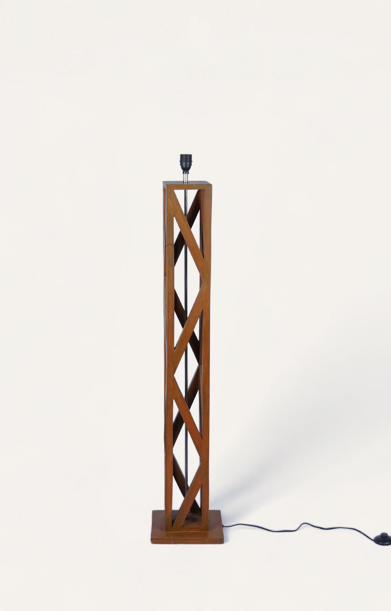 Criss Cross wooden floor lamps