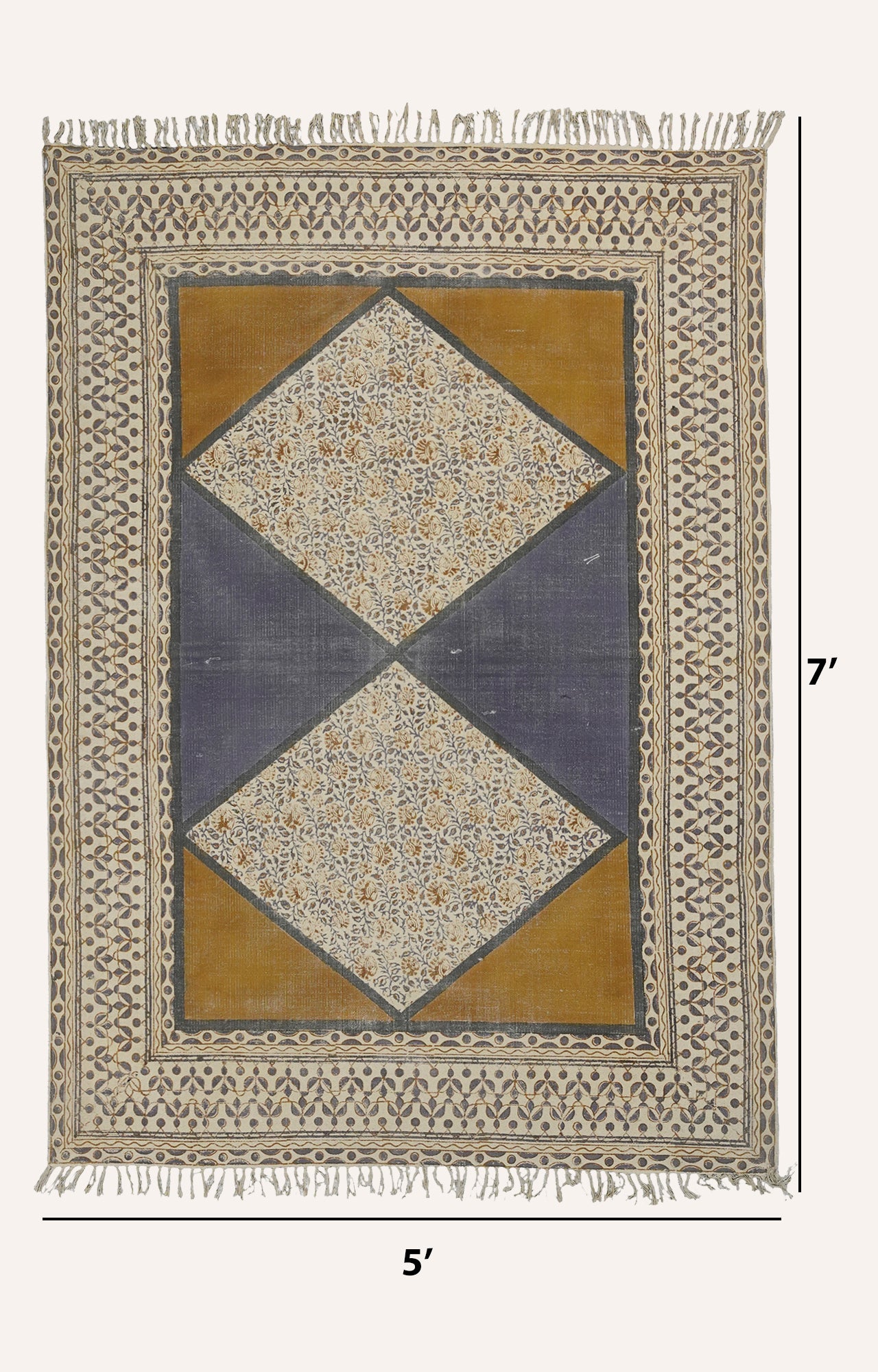 Handcrafted Diamond-Shaped Rug with Floral Motifs