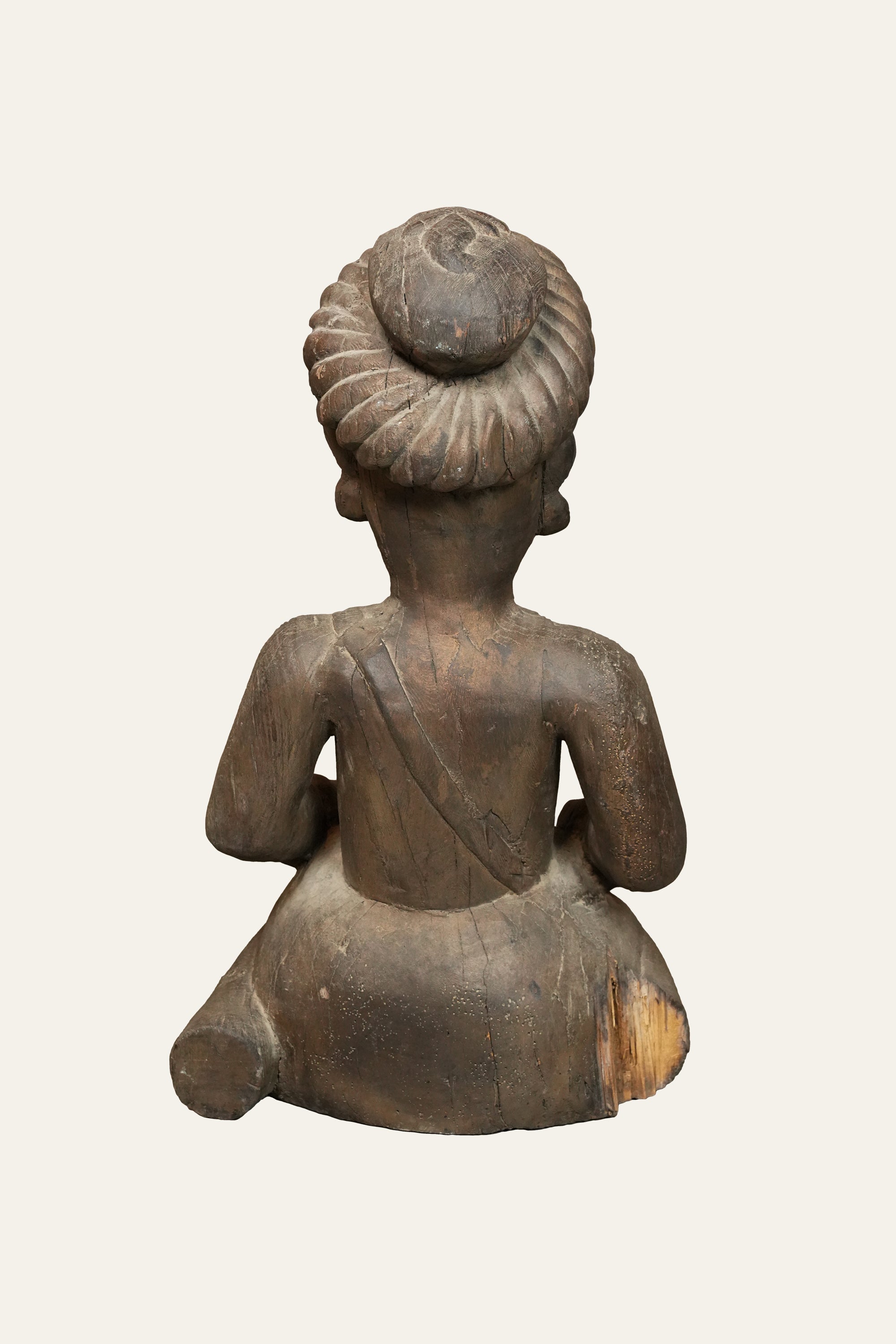Indian Musical Man Statue in Solid Wood