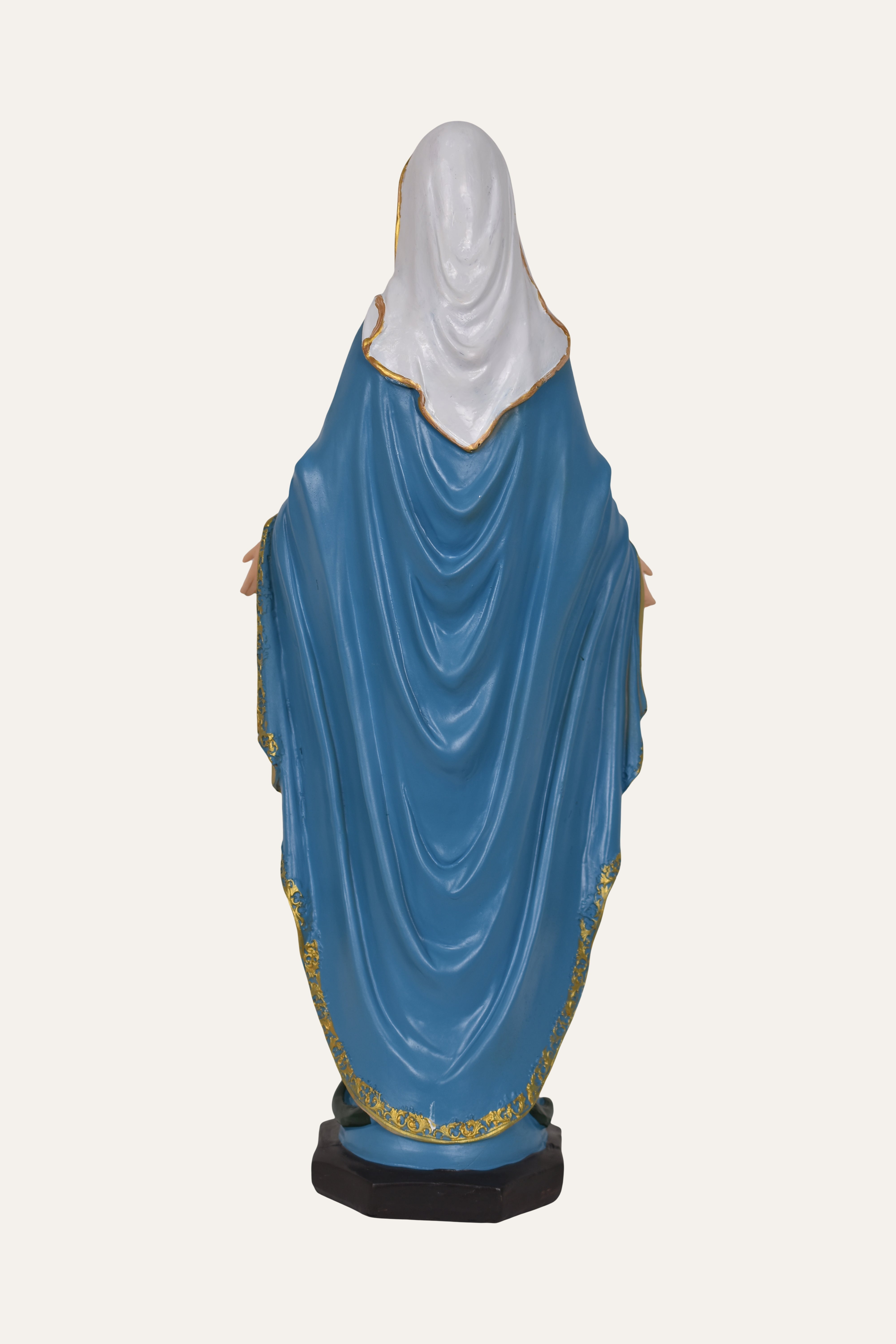 Statue of Mary for home decor