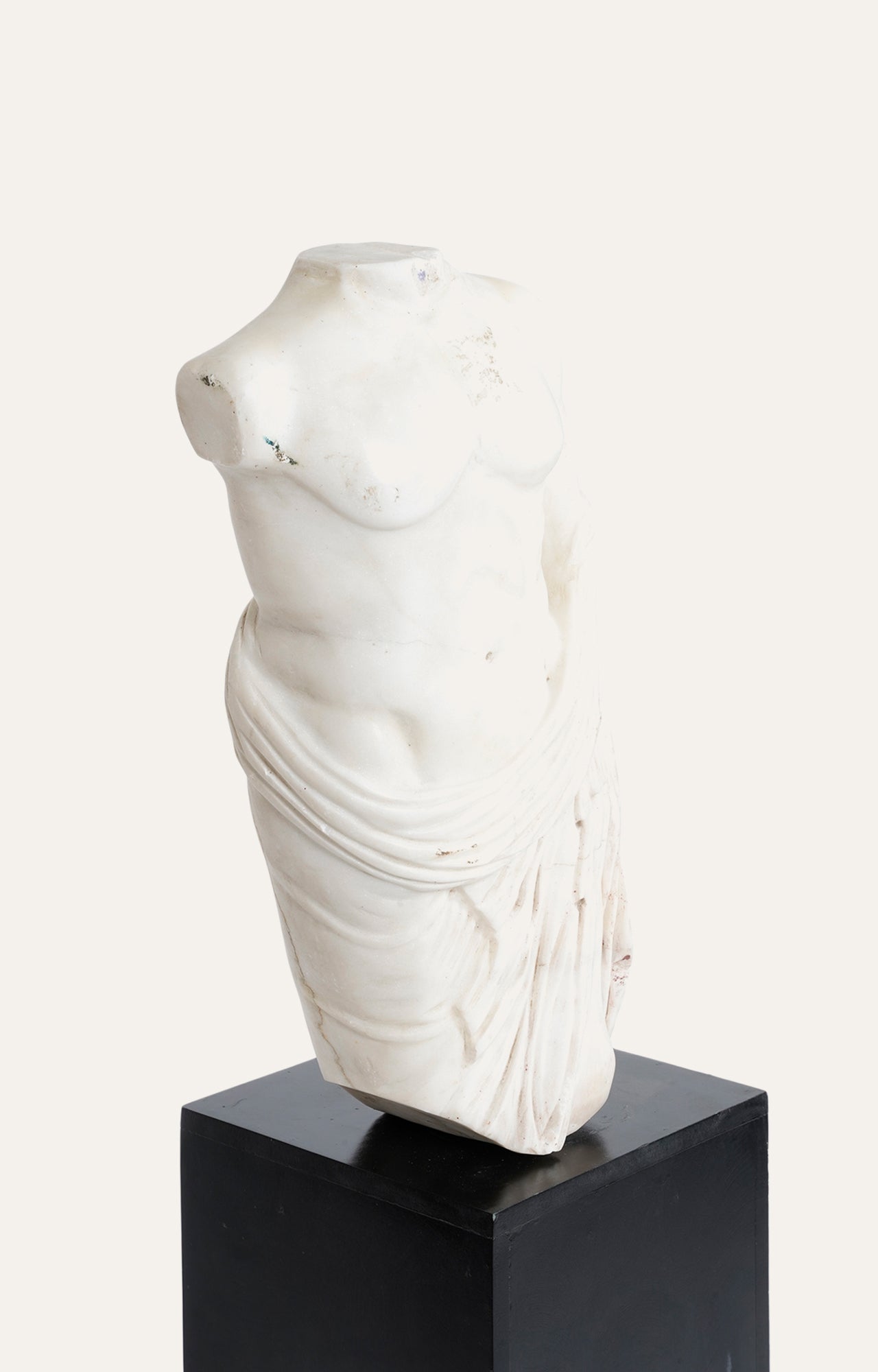 Neoclassical Masterpiece: Grand Tour Marble Torso